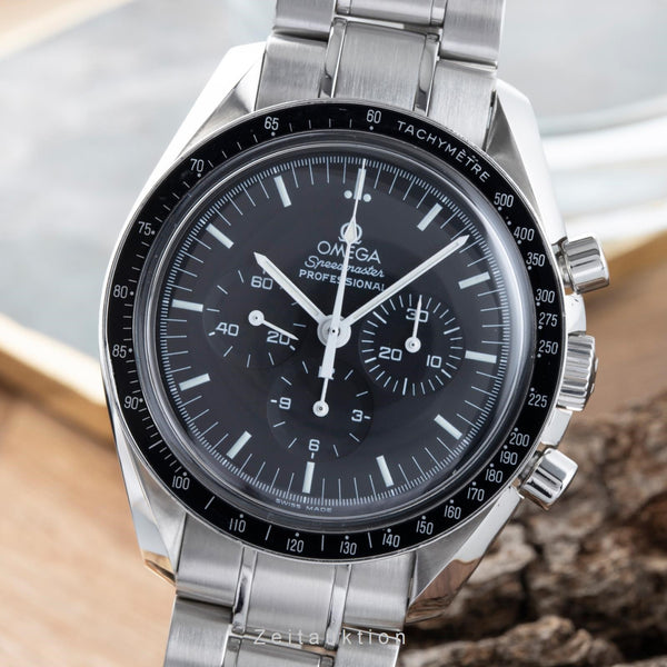 Omega Speedmaster Professional Moonwatch Chronograph Automatik Ref. 3570.50.00 [2204411]