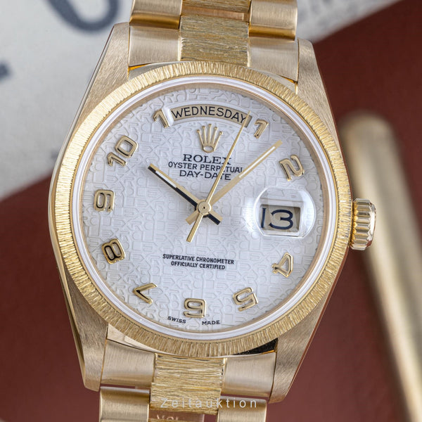 Rolex Day-Date "Jubilee Dial" 18K Gold Herrenuhr Oyster Perpetual Ref. 18038 [2204733]