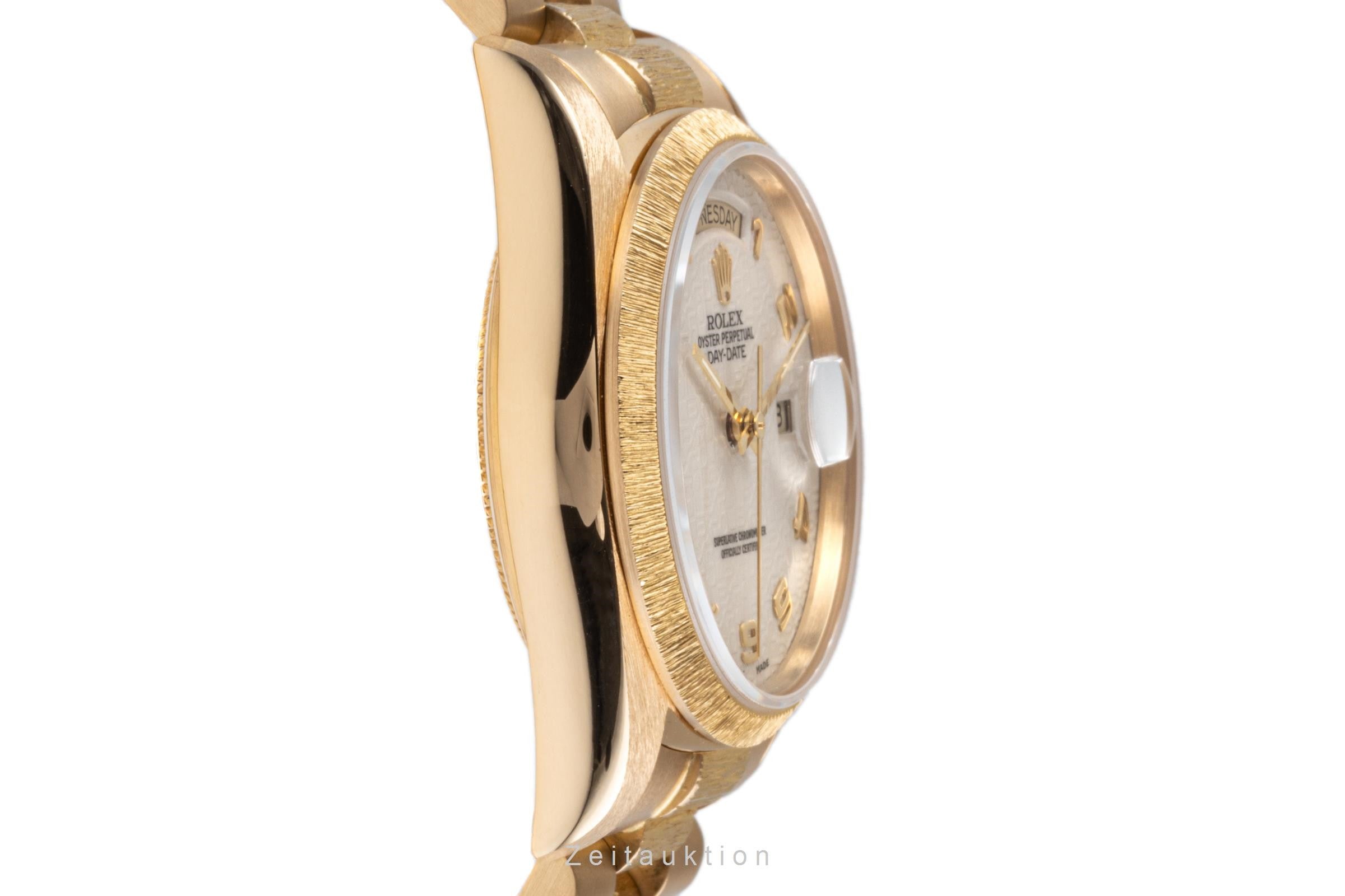 Rolex Day-Date "Jubilee Dial" 18K Gold Herrenuhr Oyster Perpetual Ref. 18038 [2204733]