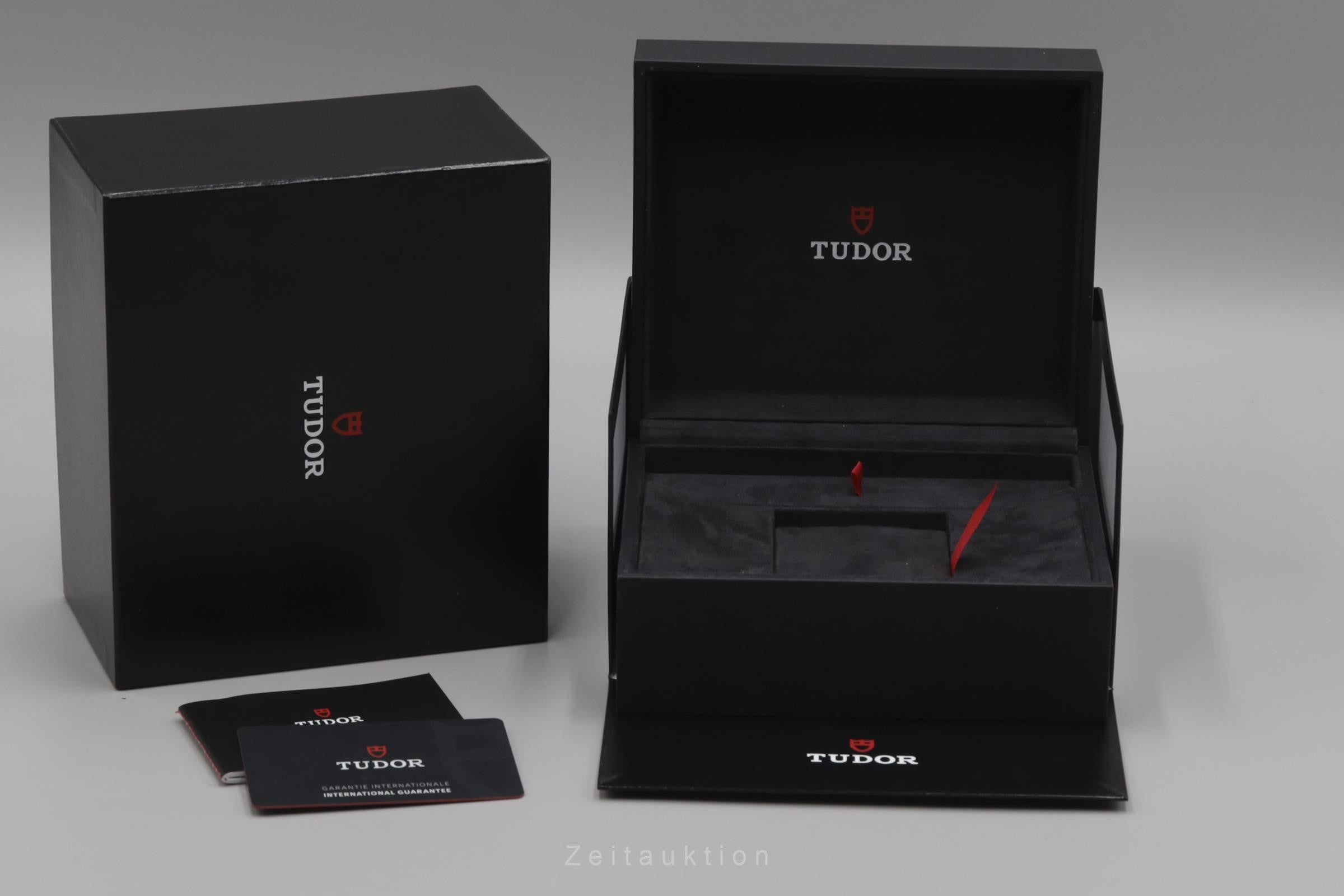 Tudor Black Bay steel automatic men's watch 79500-0016  [2205329]