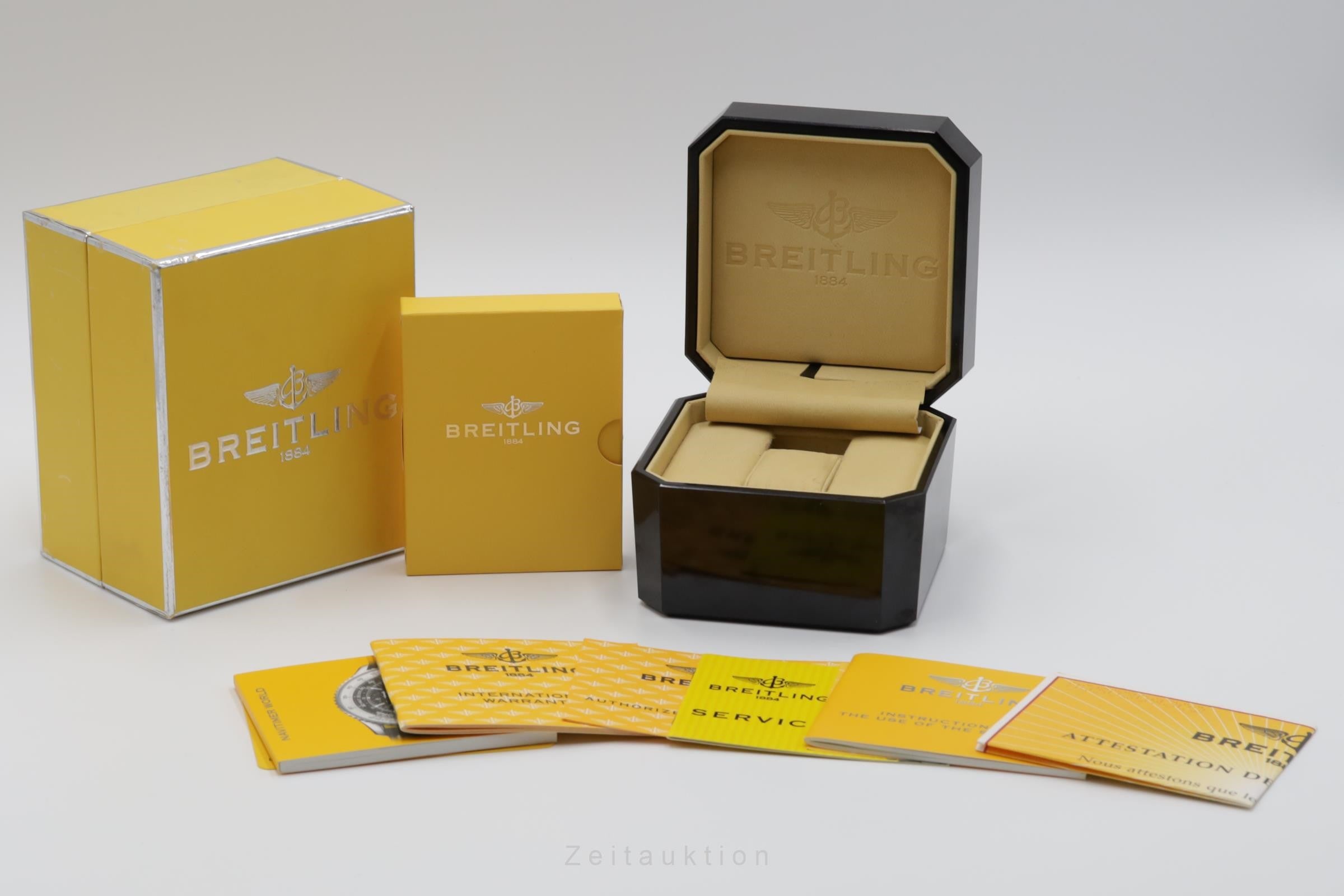 Breitling Navitimer World GMT 46 Chronograph Automatik Ref A24322 B&P VP: 6950 € [2205473]