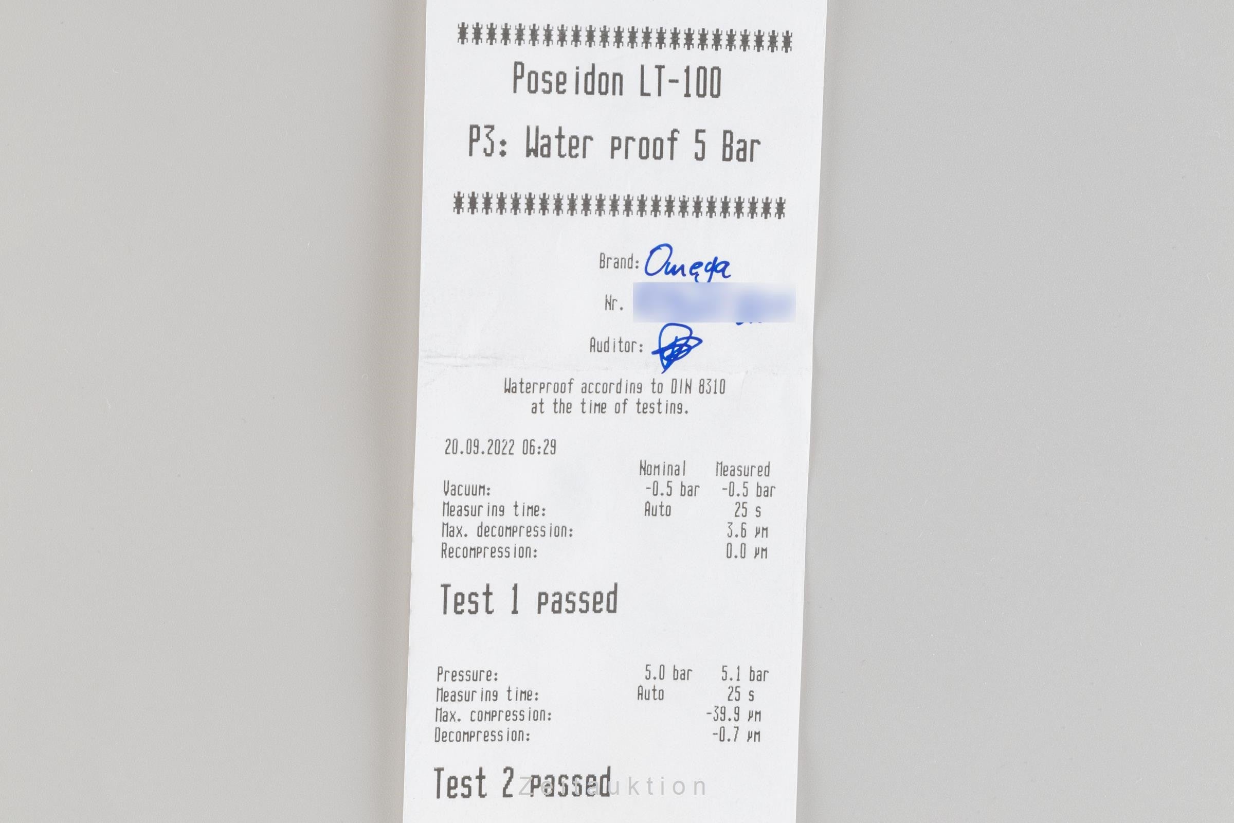 Omega Speedmaster Moonwatch chronograph steel manual winding men's watch 310.30.42.50.01.002 LP: 8000EUR  [2205723]