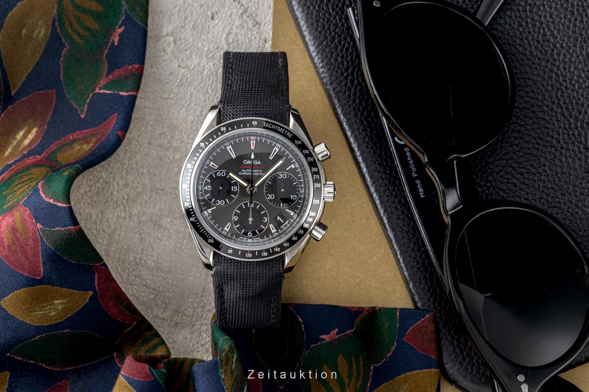 Omega Speedmaster chronographe acier automatique montre pour hommes 323.32.40.40.06.001  [2205874]