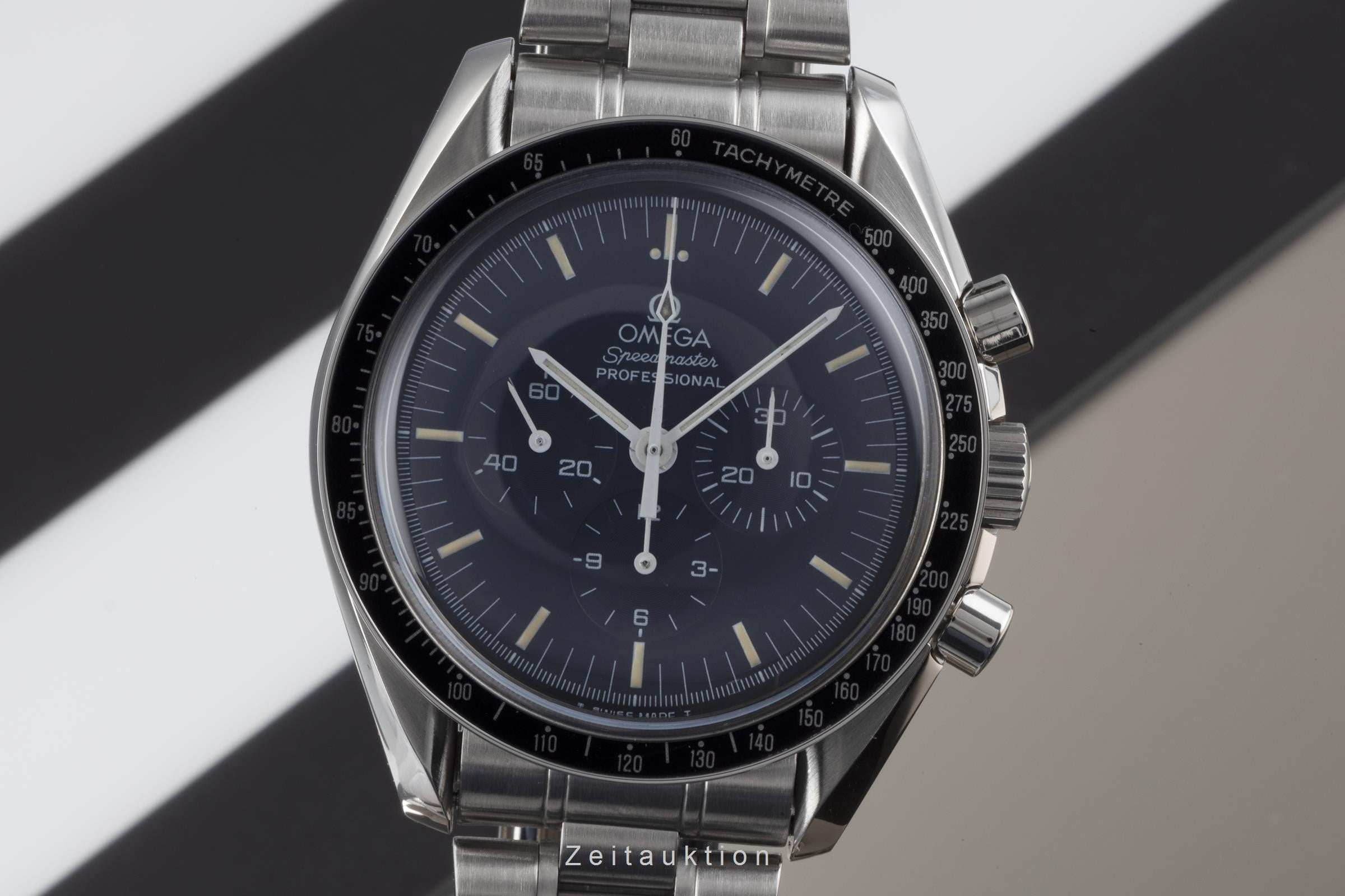 Omega Speedmaster chronograph steel manual winding men's watch 3890.50.00, ST145.022  [2206352]