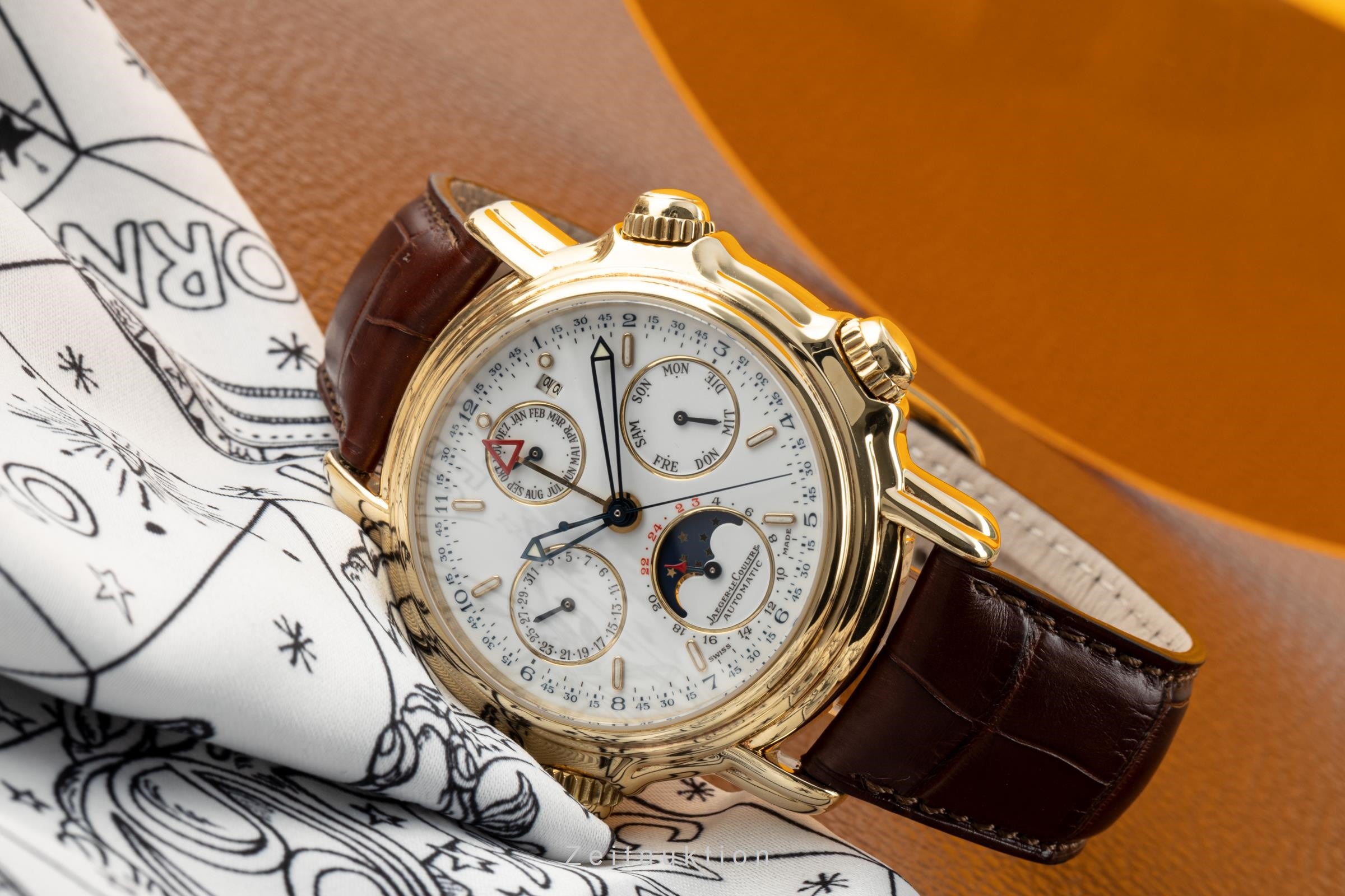 Jaeger LeCoultre Grand Réveil  18 ct gold automatic men's watch 180.1.99 LP: 42300EUR  [2206557]