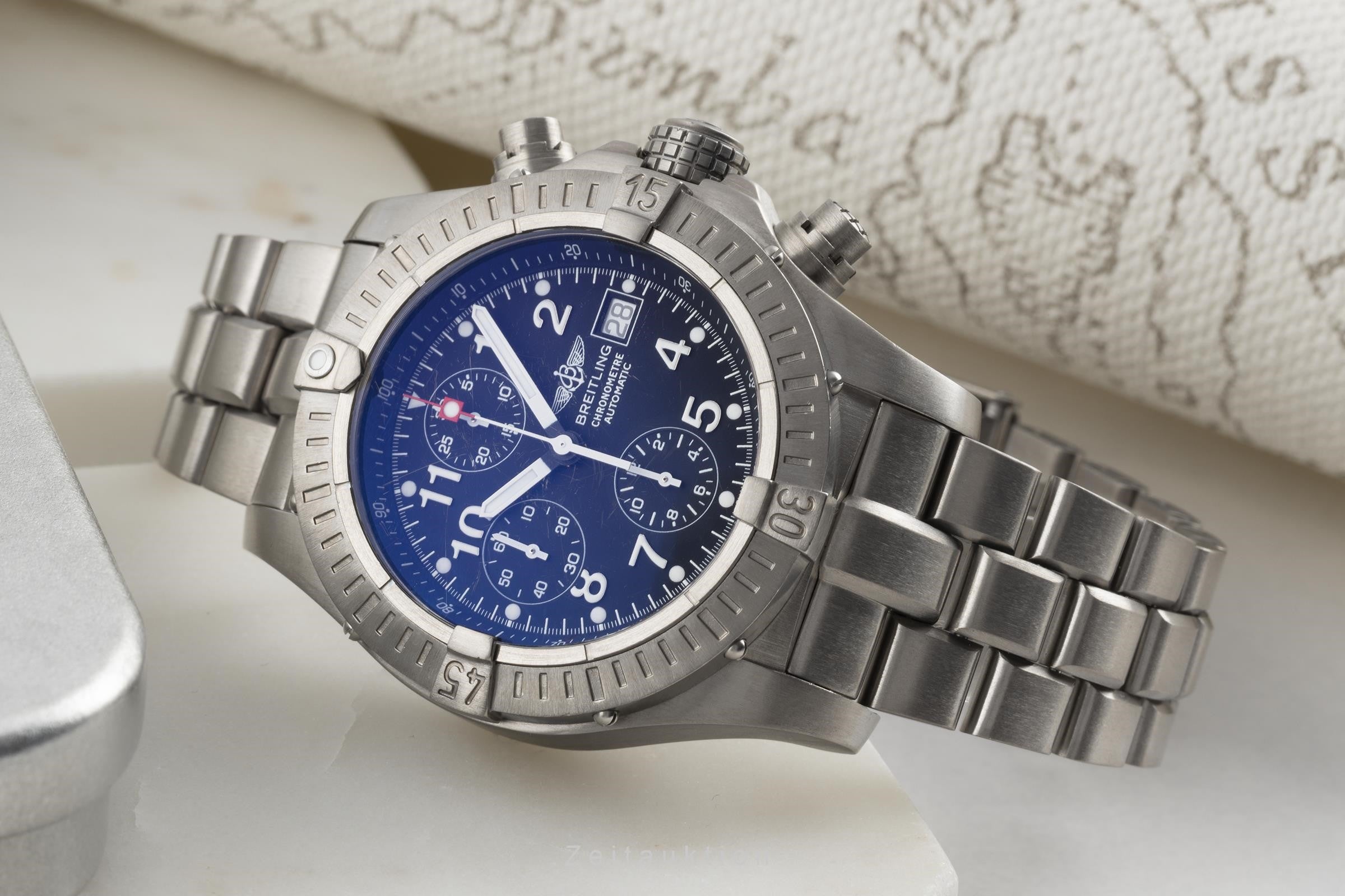 Breitling Avenger cronografo titanio automatismo orologio da uomo E13360  [2206762]