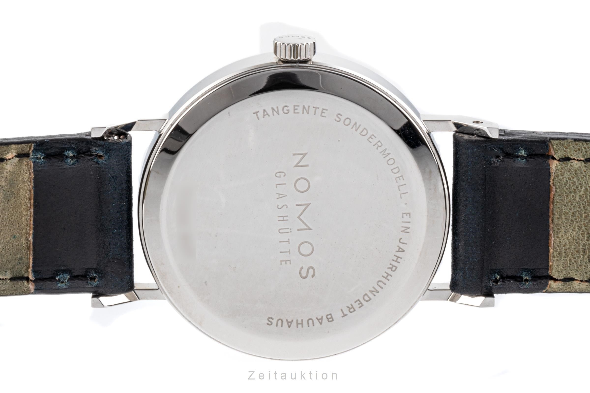 Nomos Tangente Rot "Ein Jahrhundert Bauhaus" 33 Handaufzug 122.S3 B&P Limitiert [2206807]