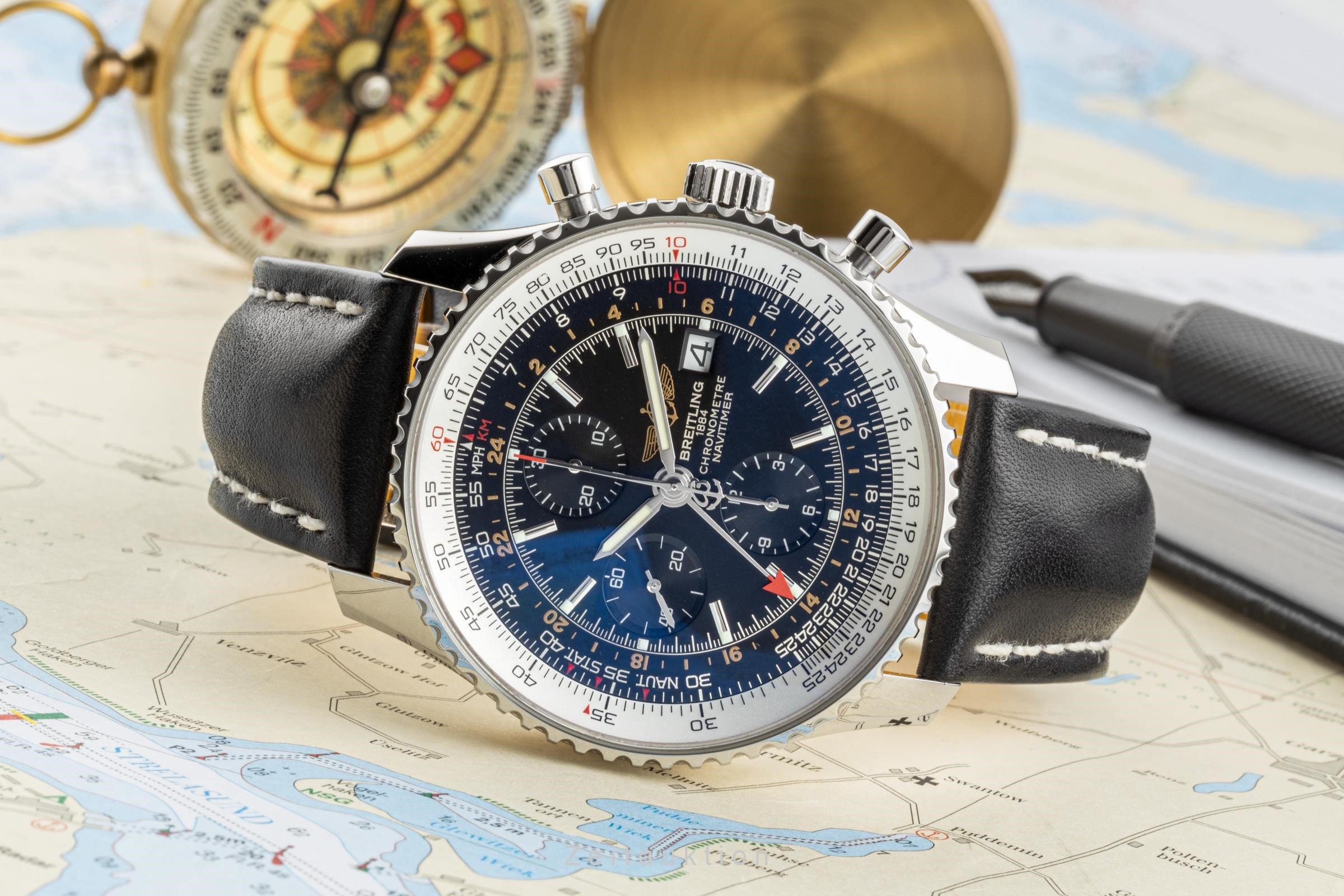 Breitling Navitimer World Chronograph Automatik Herrenuhr A24322 VP: 8900,- € [2207271]