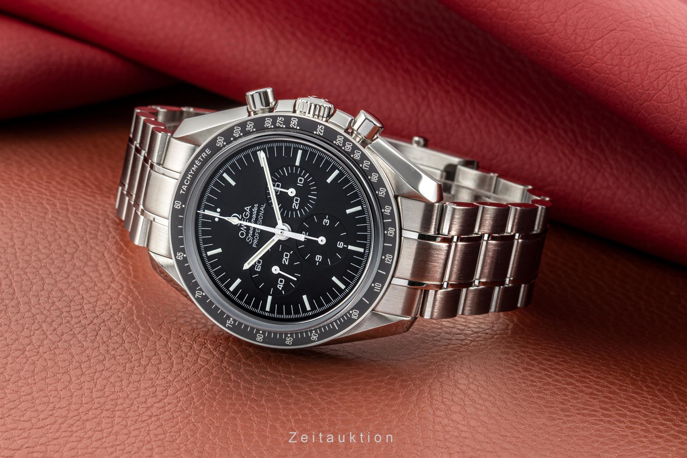 Omega Speedmaster chronograph steel manual winding men's watch 311.30.42.30.01.006 LP: 8000EUR  [2207444]