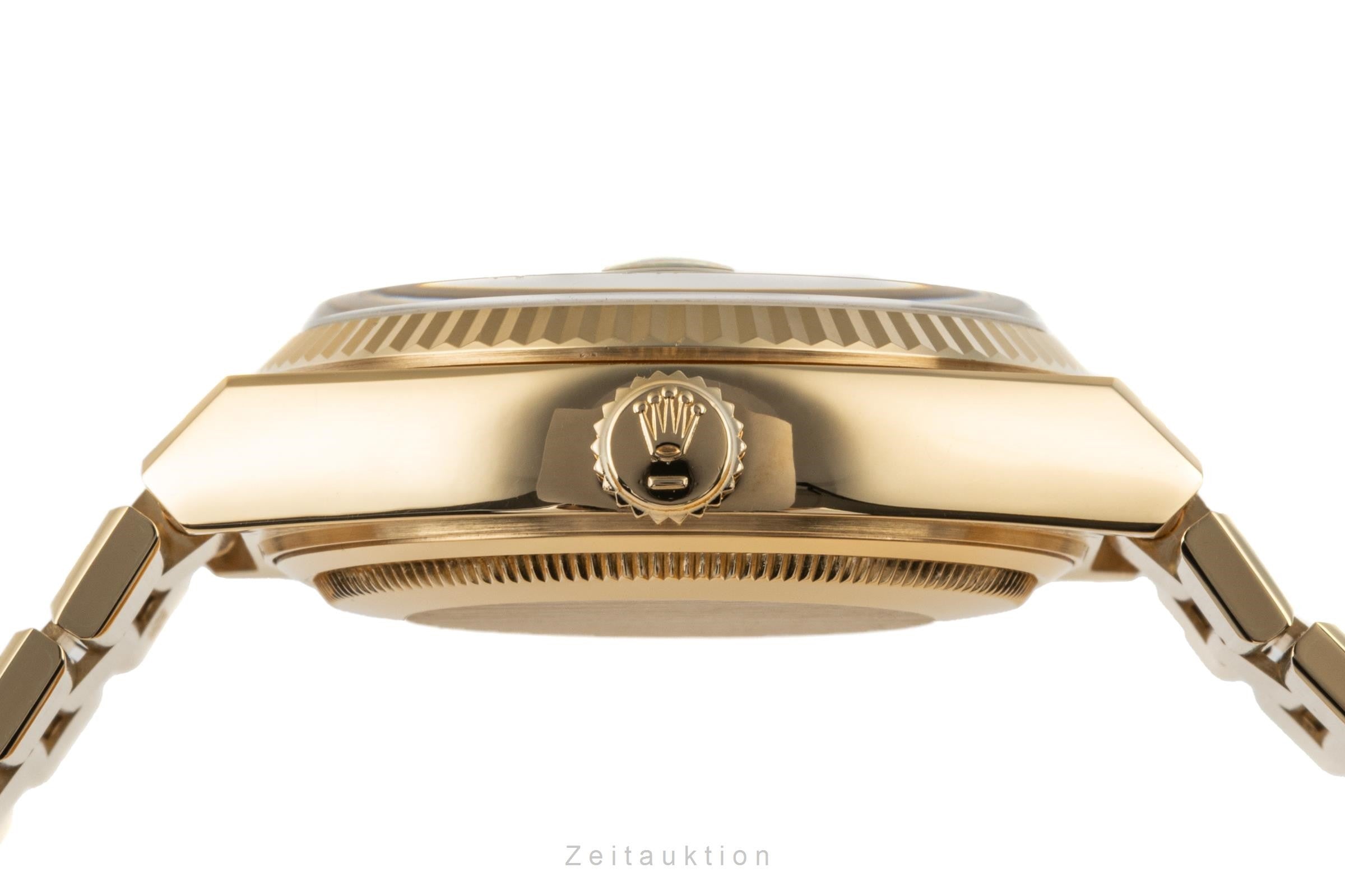 Rolex Day-Date Oysterquartz 18k (0,750) Gold Herrenuhr Ref. 19018 VP: 34400,- € [2207623]