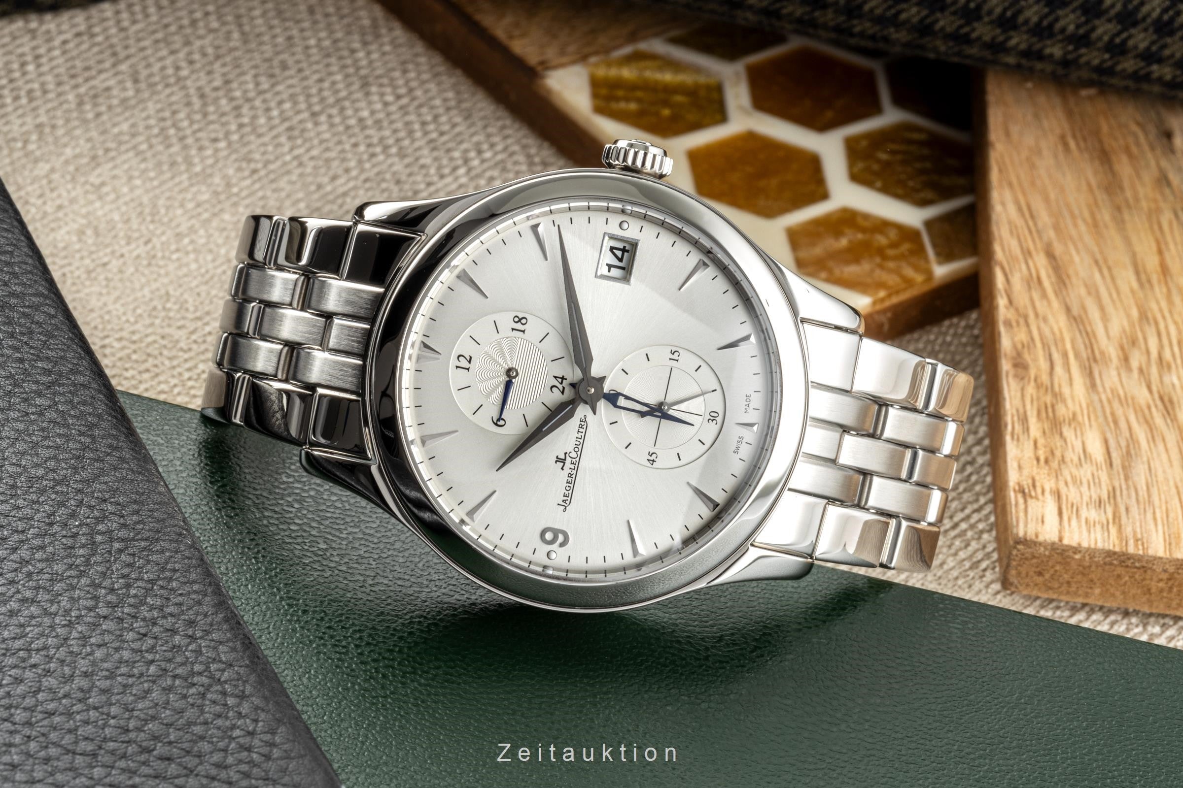 Jaeger LeCoultre Master Hometime steel automatic men's watch 174.8.05.S LP: 9100EUR  [2300219]