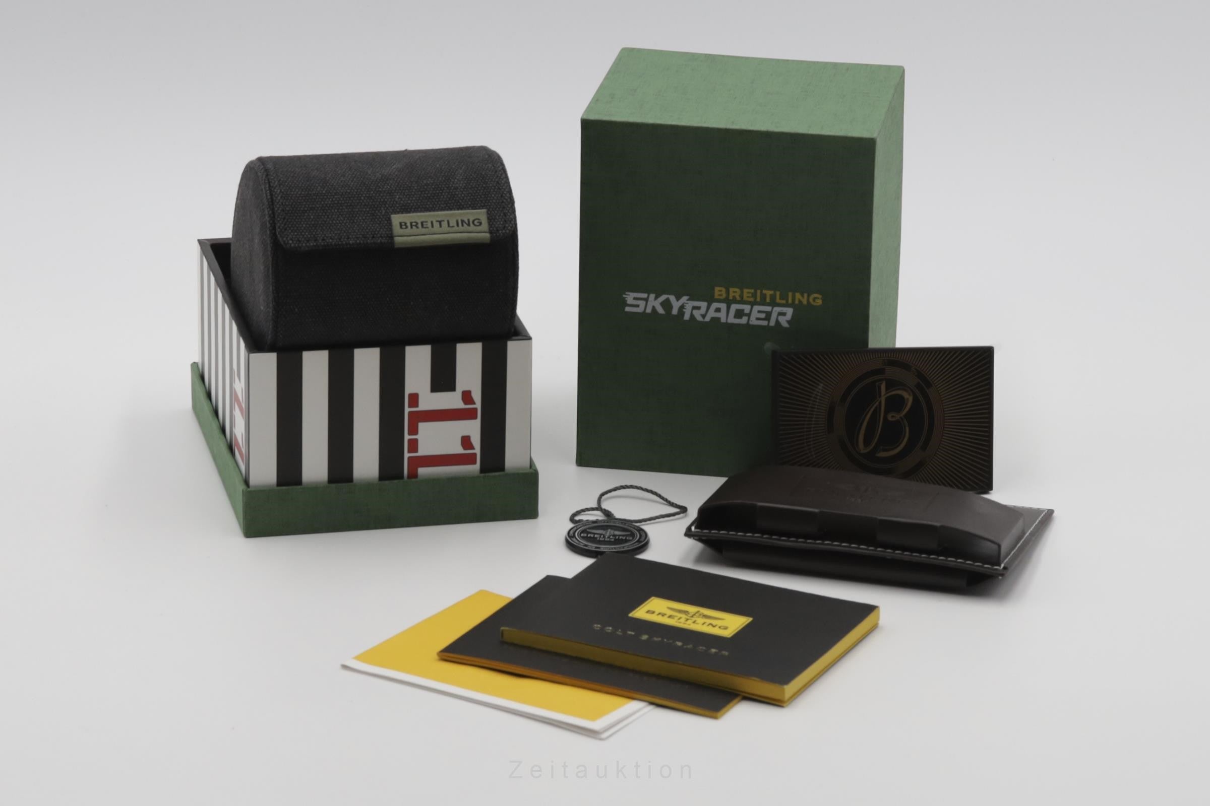 Breitling Colt Skyracer Breitlight Herrenuhr Ref. X74320 Box & Papiere 2019 [2300450]