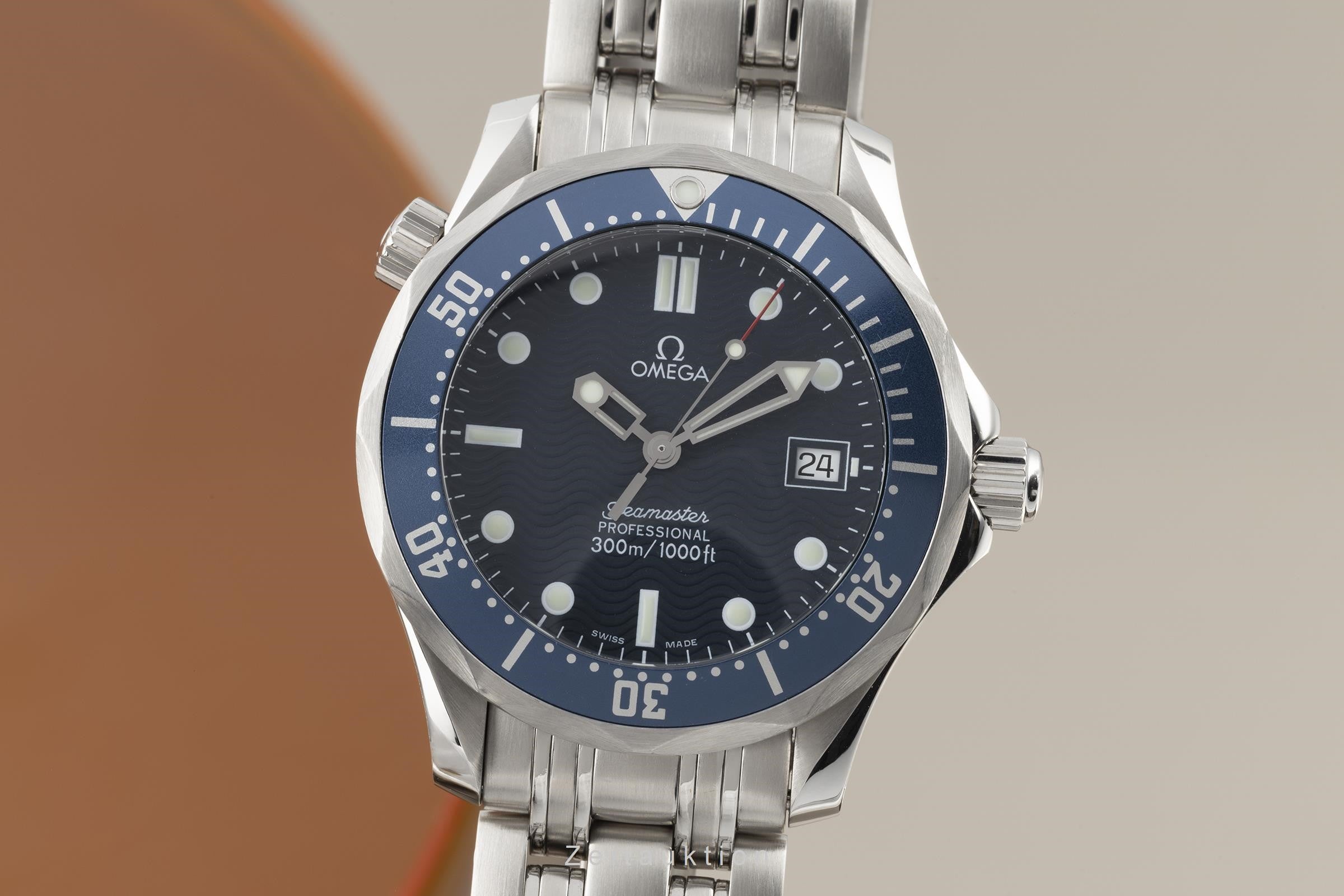 Omega Seamaster steel quartz men's watch 2561.80.00, 196.1522  [2300453]