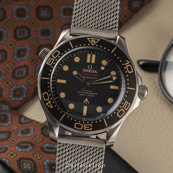 Omega Seamaster titanium automatic men's watch 210.90.42.20.01.001 LP: 10700EUR  [2300809]