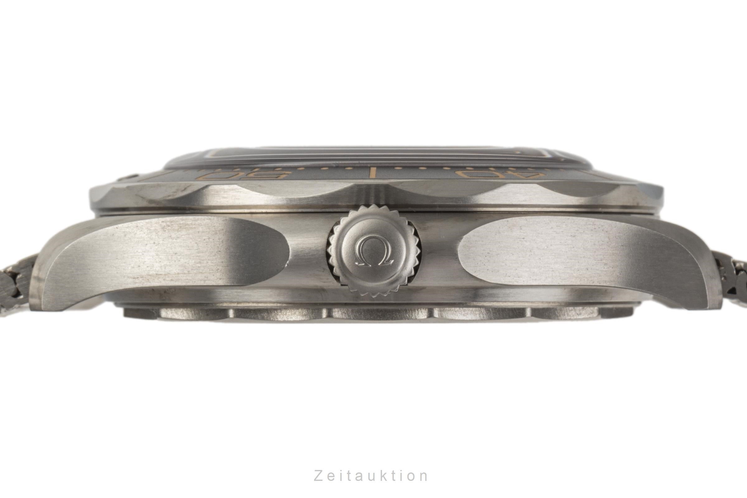 Omega Seamaster titanium automatic men's watch 210.90.42.20.01.001 LP: 10700EUR  [2300809]