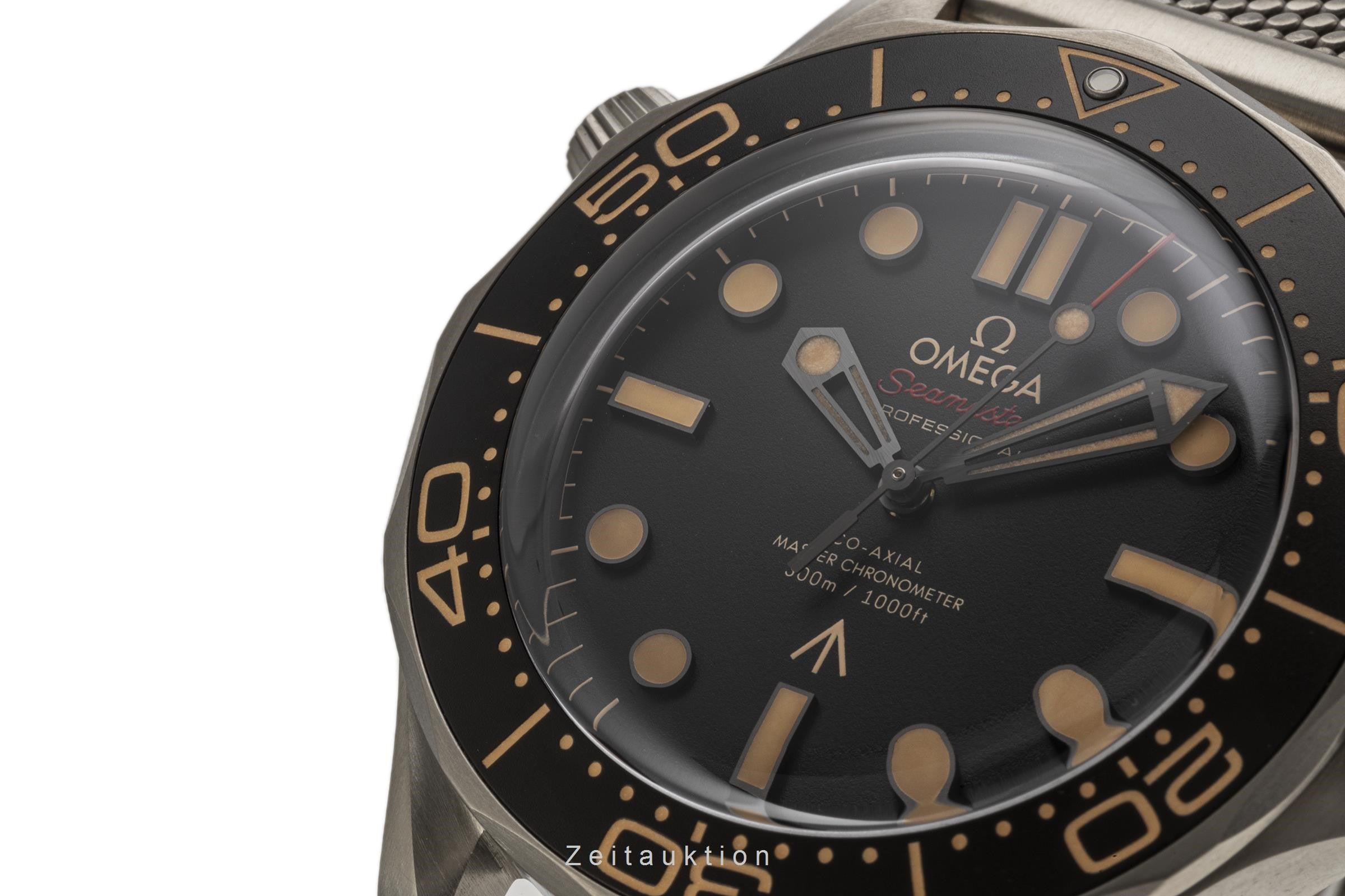 Omega Seamaster titanium automatic men's watch 210.90.42.20.01.001 LP: 10700EUR  [2300809]