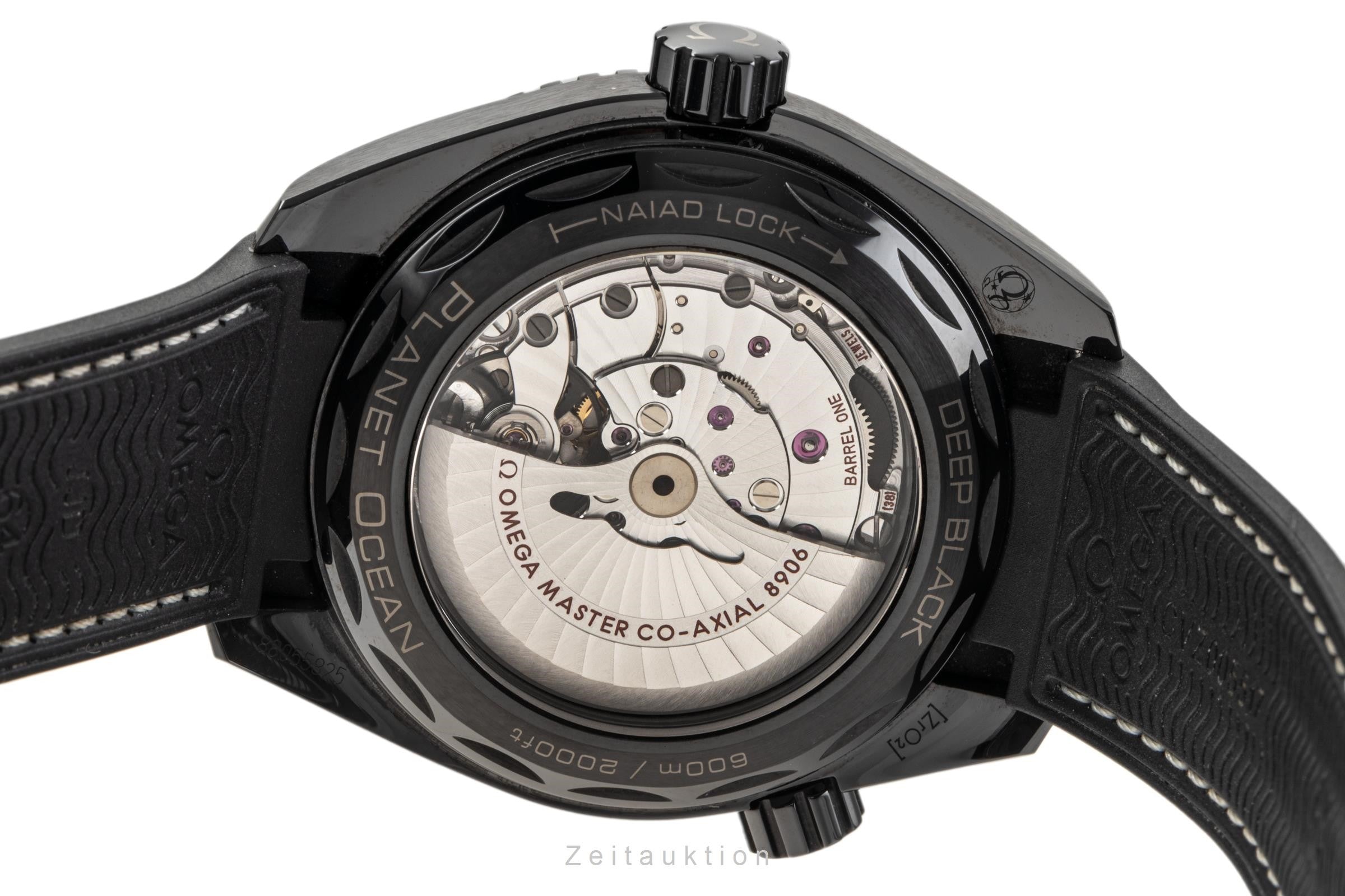 Omega Seamaster Planet Ocean GMT Deep Black 215.92.46.22.01.001 NP: 13100,- € [2300847]