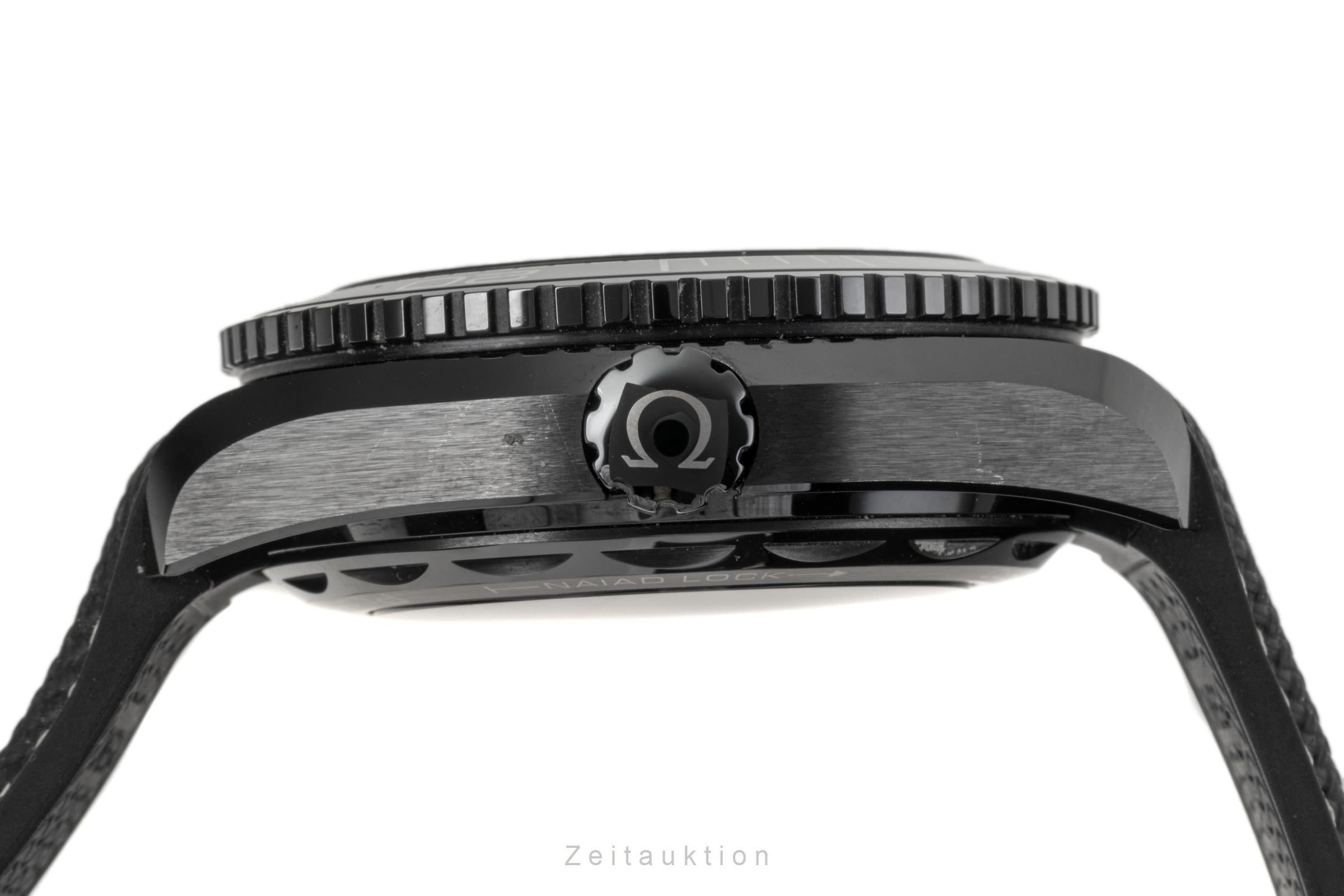 Omega Seamaster Planet Ocean GMT Deep Black 215.92.46.22.01.001 NP: 13100,- € [2300847]