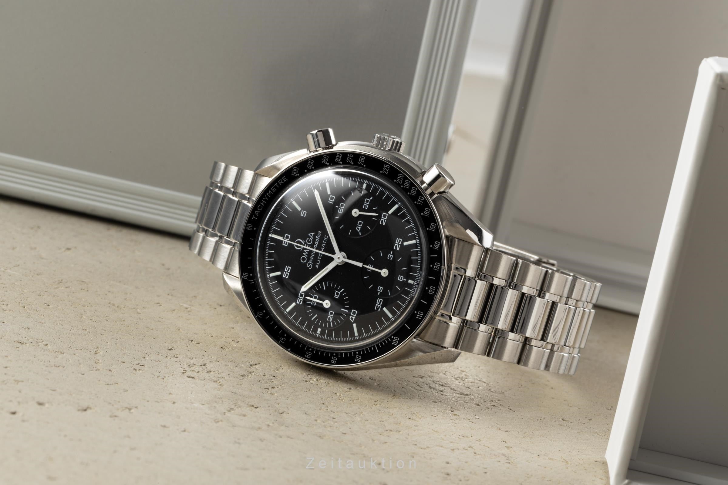 Omega Speedmaster Reduced Chronograph Automatik Ref. 3510.50.00 VP: 5900,- € [2301156]