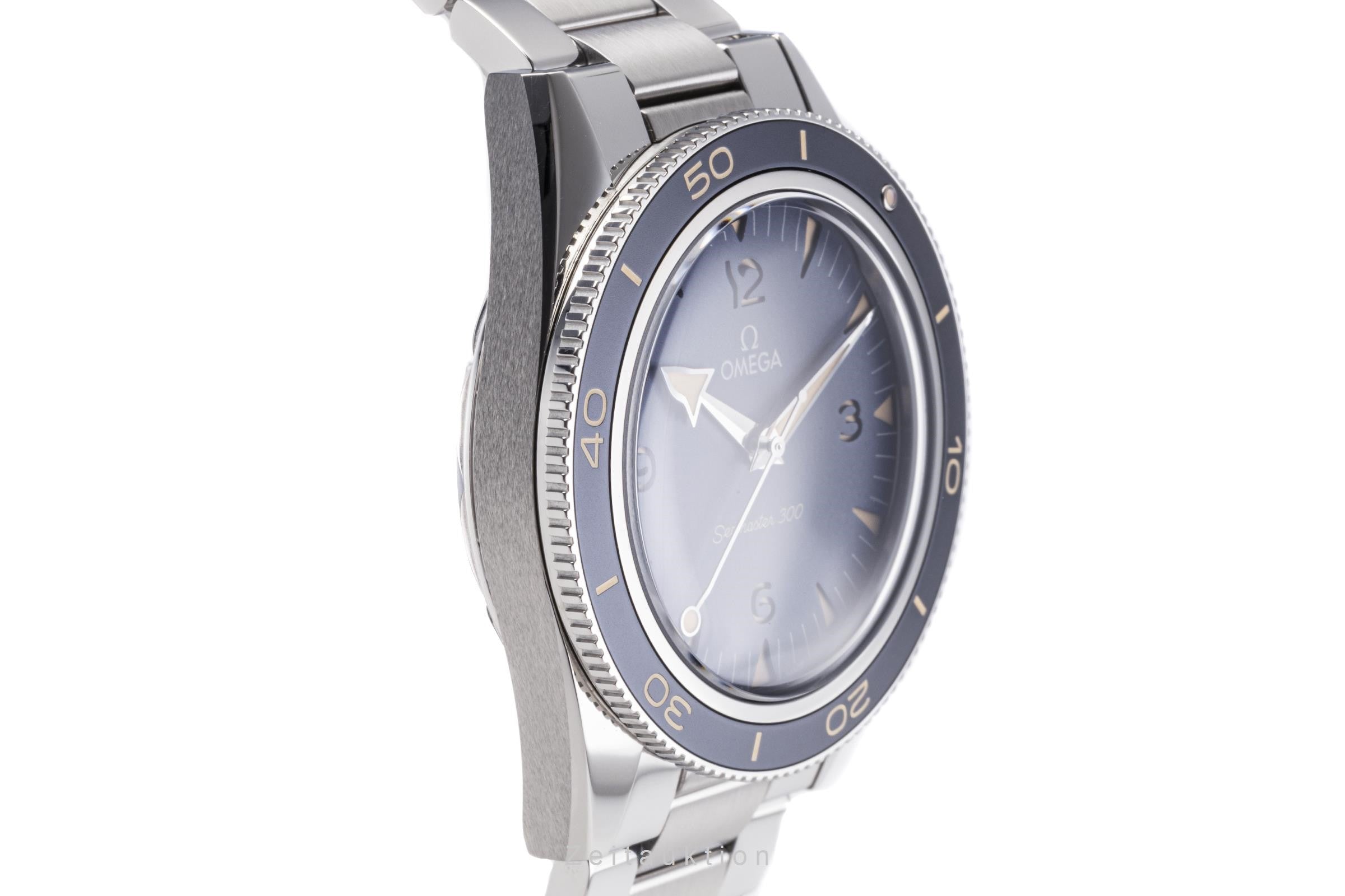 Omega Seamaster acciaio automatismo orologio da uomo 234.30.41.21.03.001 LP: 7500EUR  [2301697]