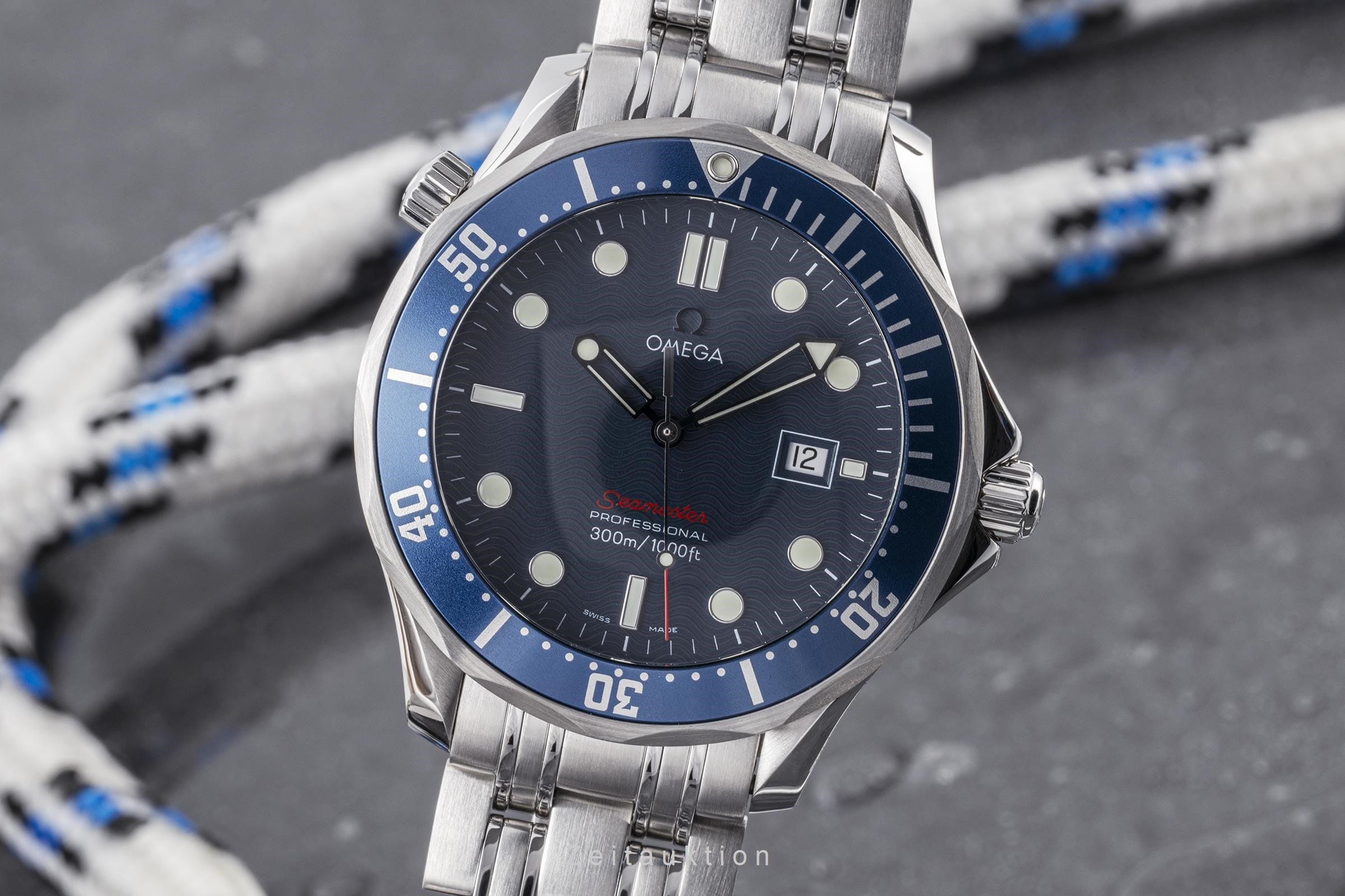 Omega Seamaster steel quartz men's watch 2221.80.00  [2301739]