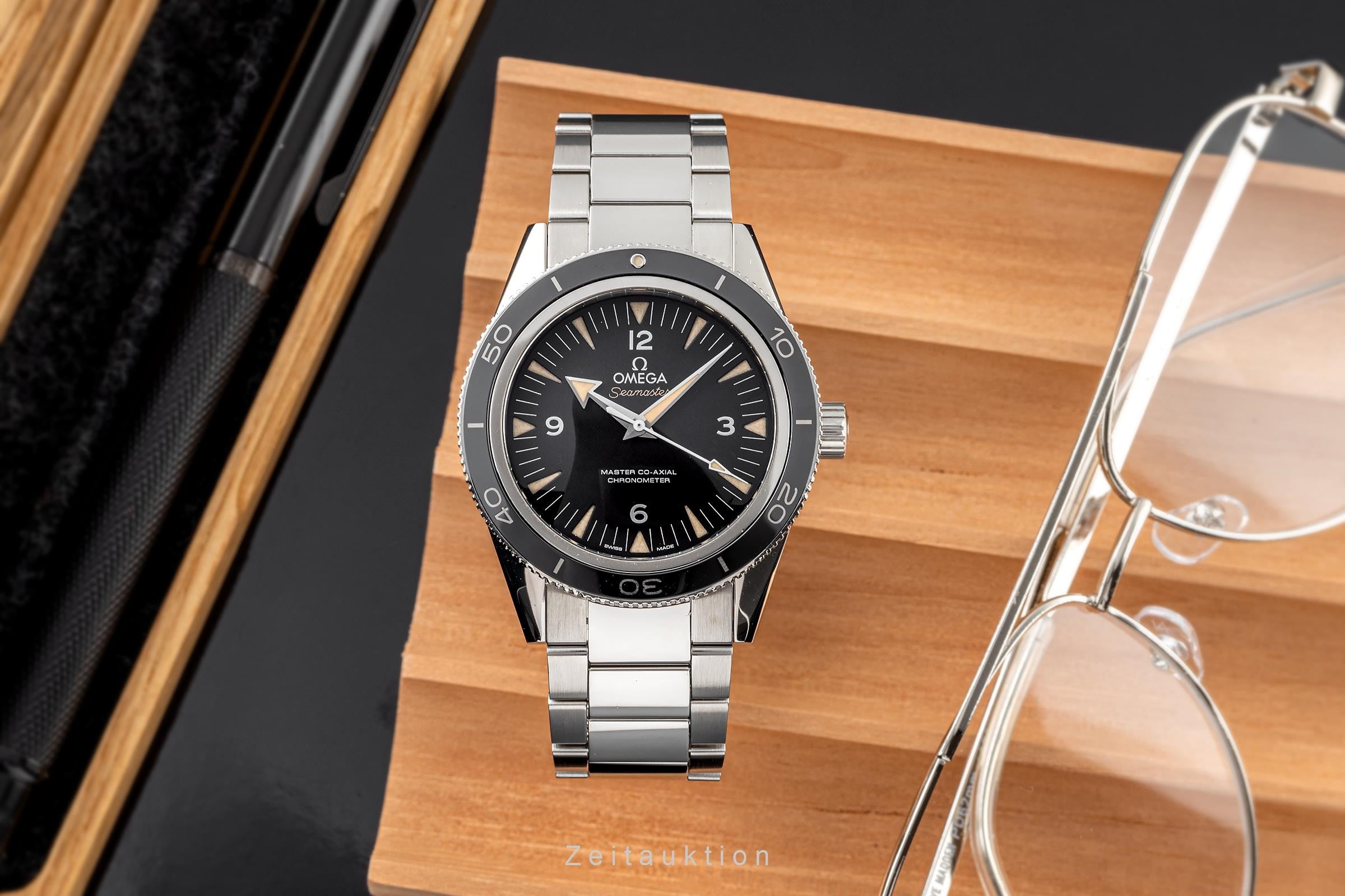 Omega Seamaster steel automatic Kal. 8400 Ref. 233.30.41.21.01.001