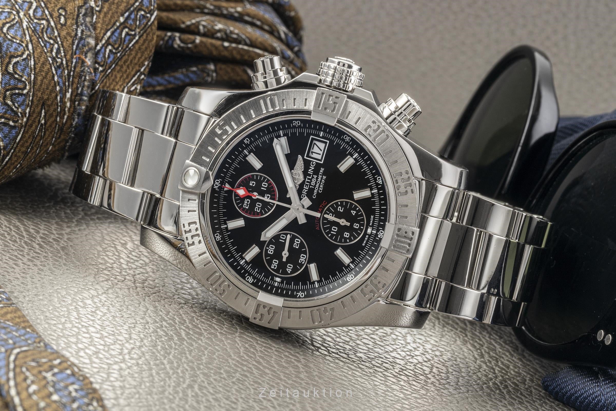 Breitling Avenger II chronograph steel automatic men's watch A13381  [2302070]