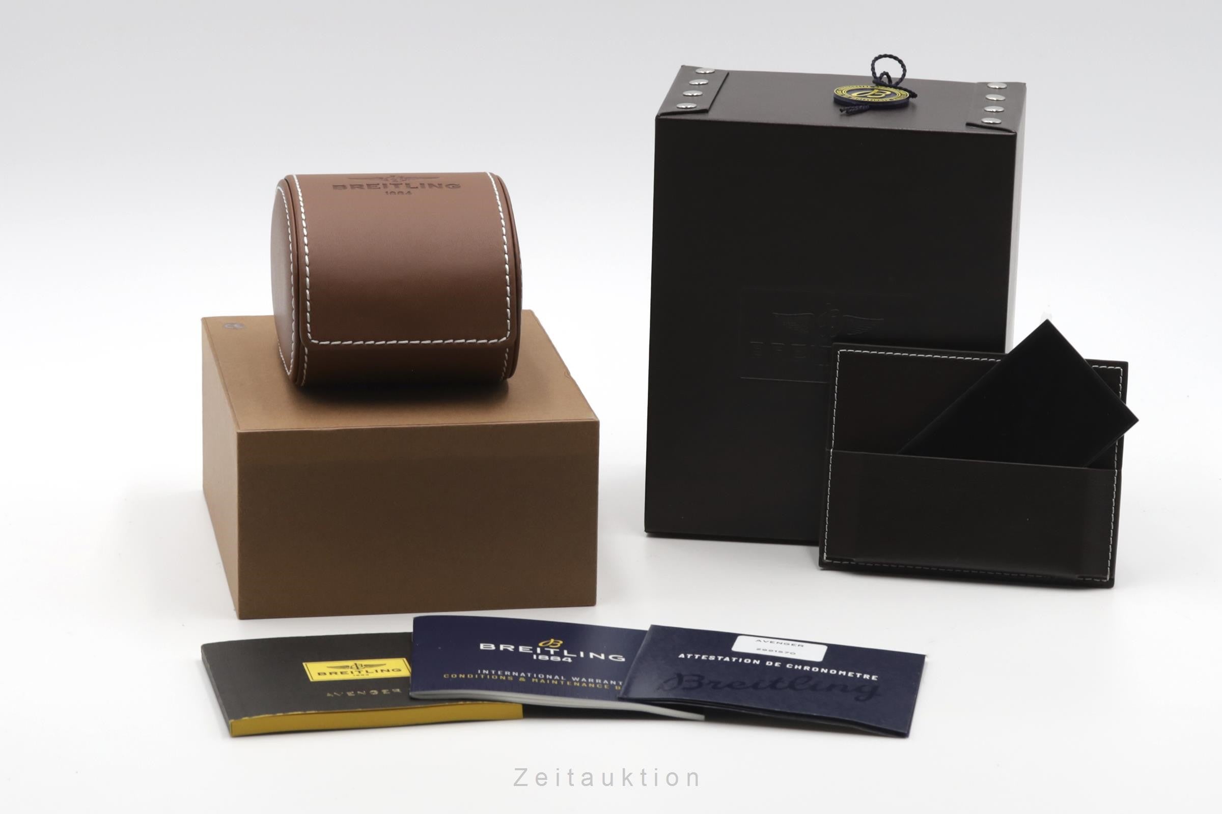 Breitling Avenger II chronograph steel automatic men's watch A13381  [2302070]