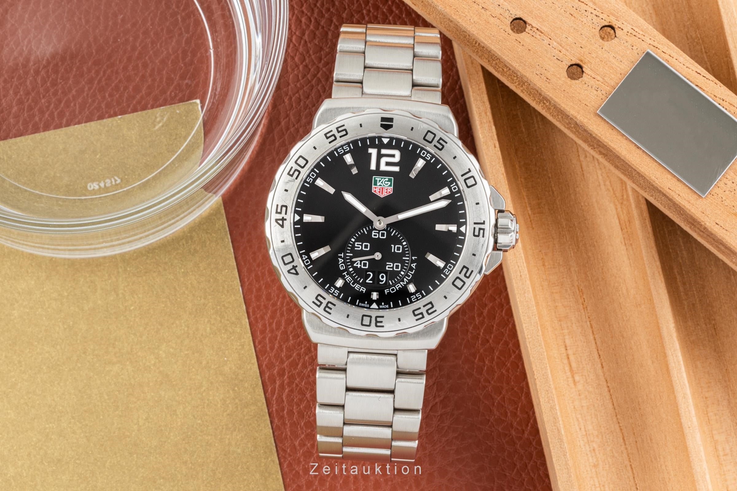 Tag Heuer Formula 1 acier quartz montre pour hommes WAU1112  [2302196]