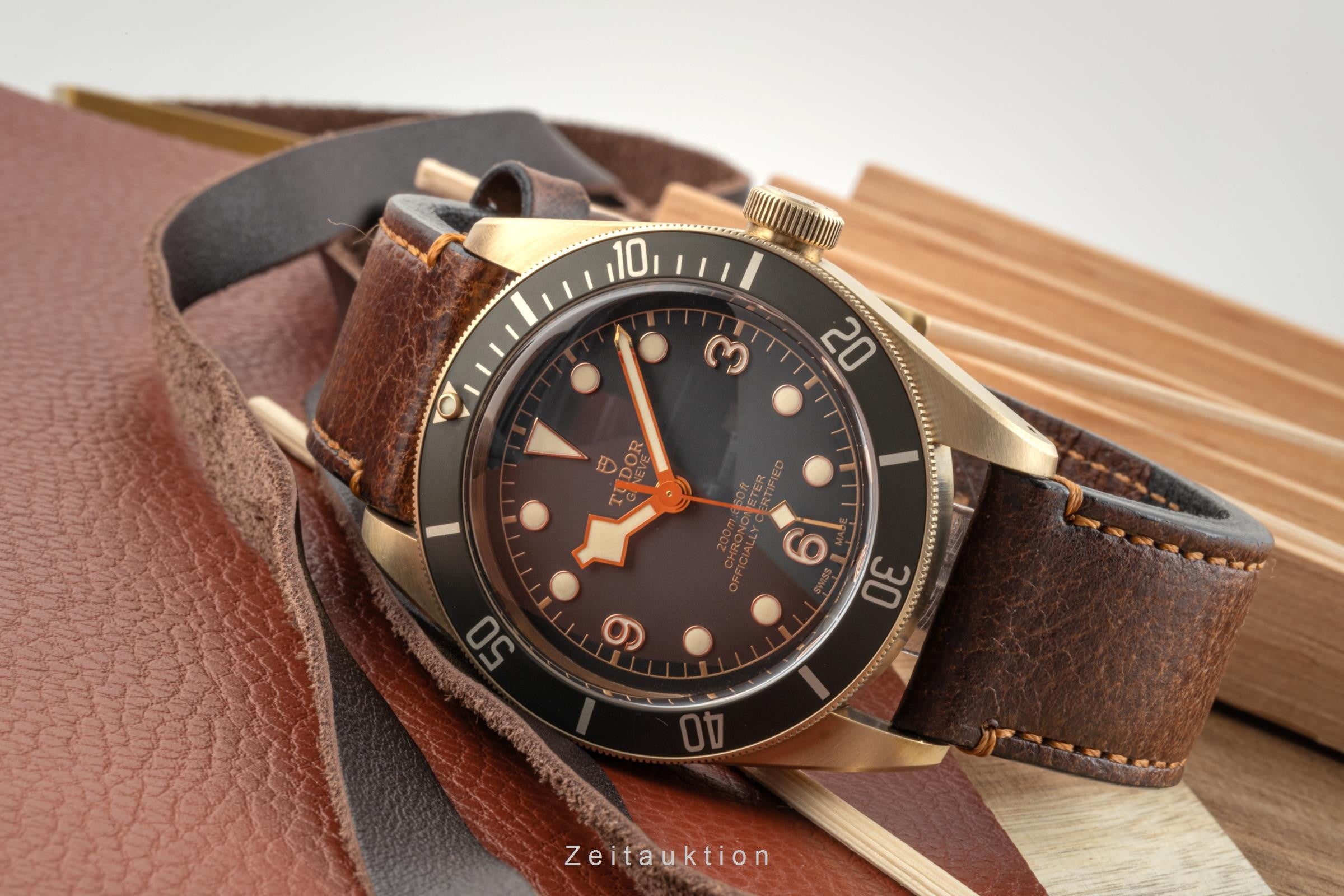 Tudor Black Bay bronze automatic men's watch 79250BA LP: 4310EUR  [2302239]
