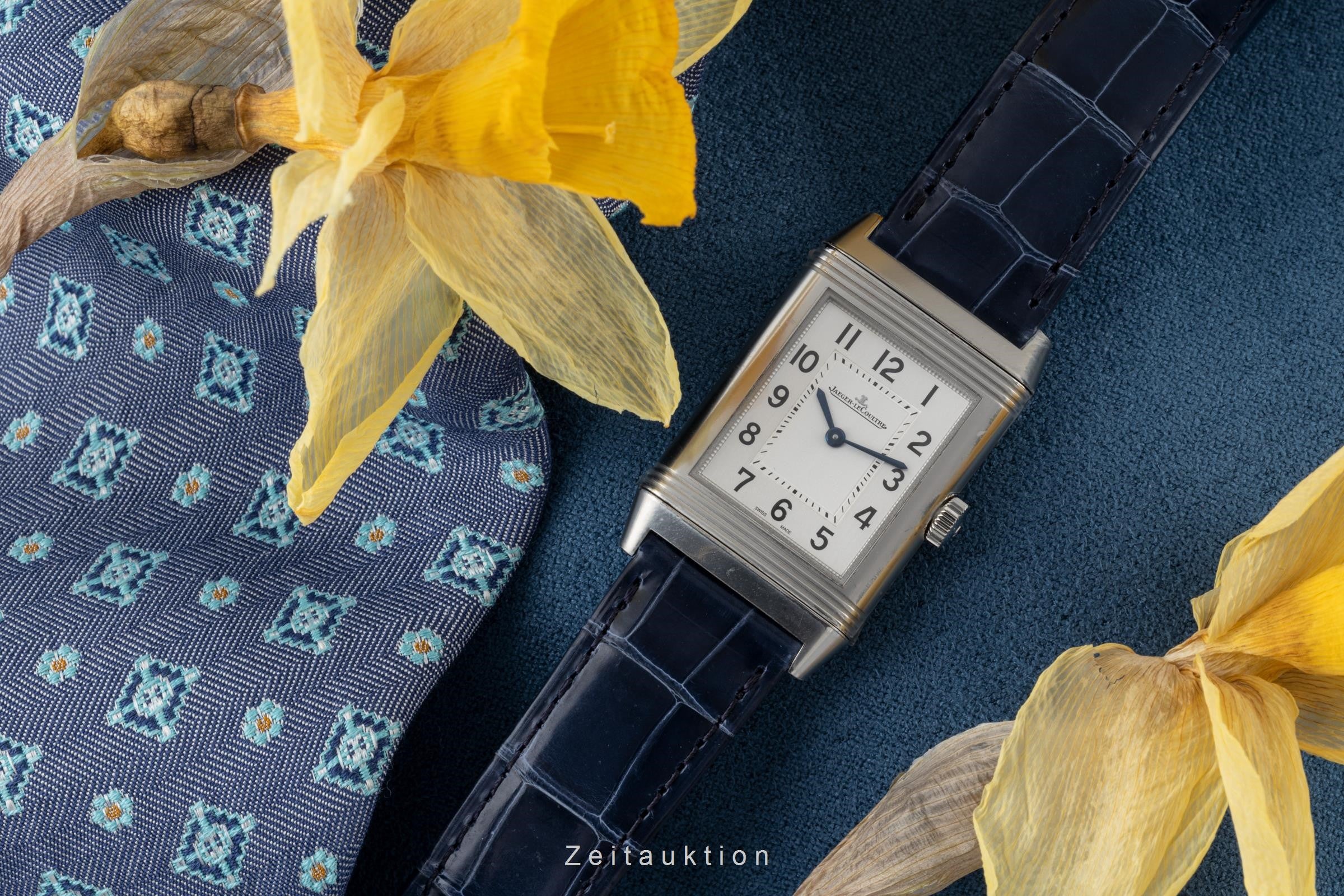 Jaeger LeCoultre Reverso acier quartz montre pour hommes Q2518540, 222.8.47 LP: 7750EUR  [2302241]