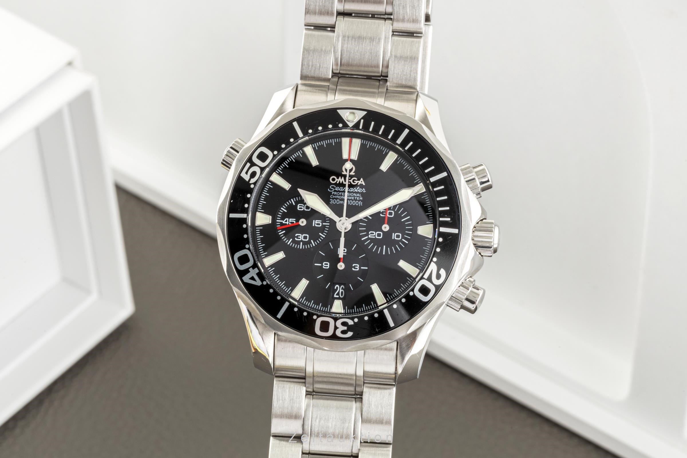 Omega Seamaster chronograph steel automatic men's watch 2594.52.00 LP: 5000EUR  [2302263]