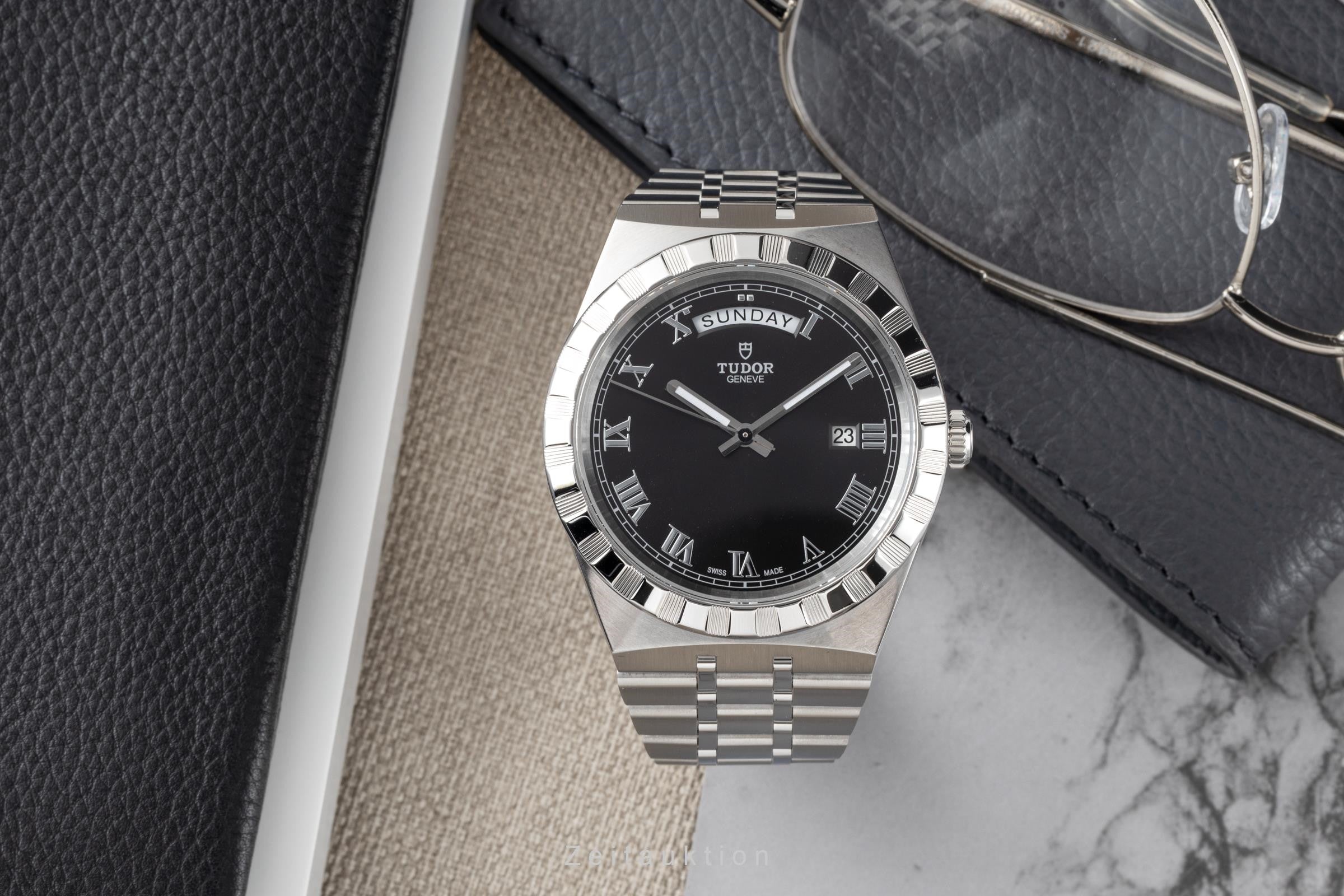 Tudor Royal steel automatic men's watch 28600 LP: 2420EUR  [2302402]