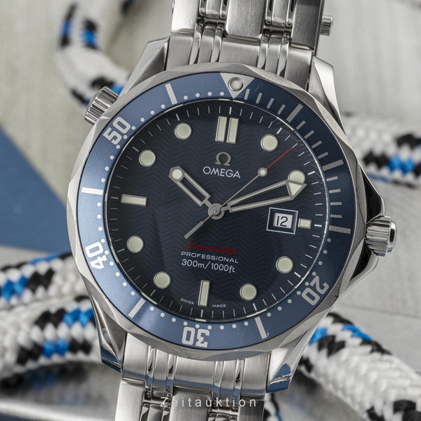 Omega Seamaster acier quartz 1538