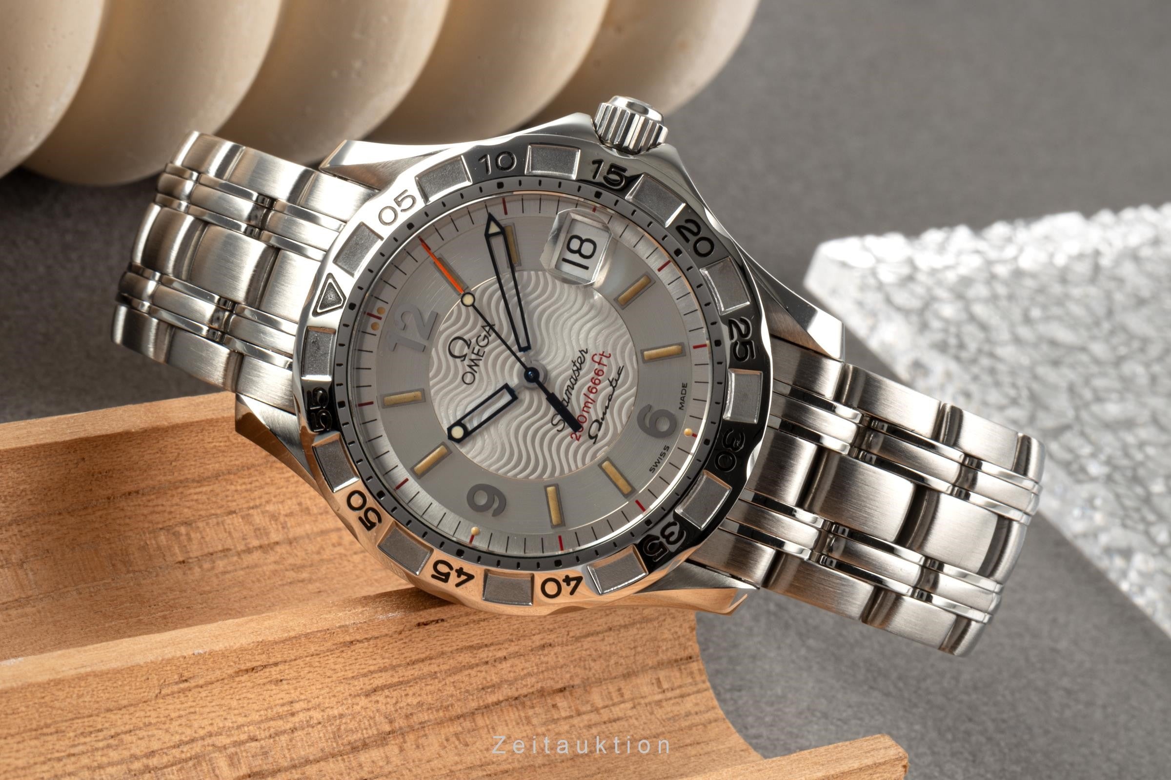Omega Seamaster Omegamatic 200M Silver Dial Edelstahl Herrenuhr Ref. 2514.30.00  [2302745]