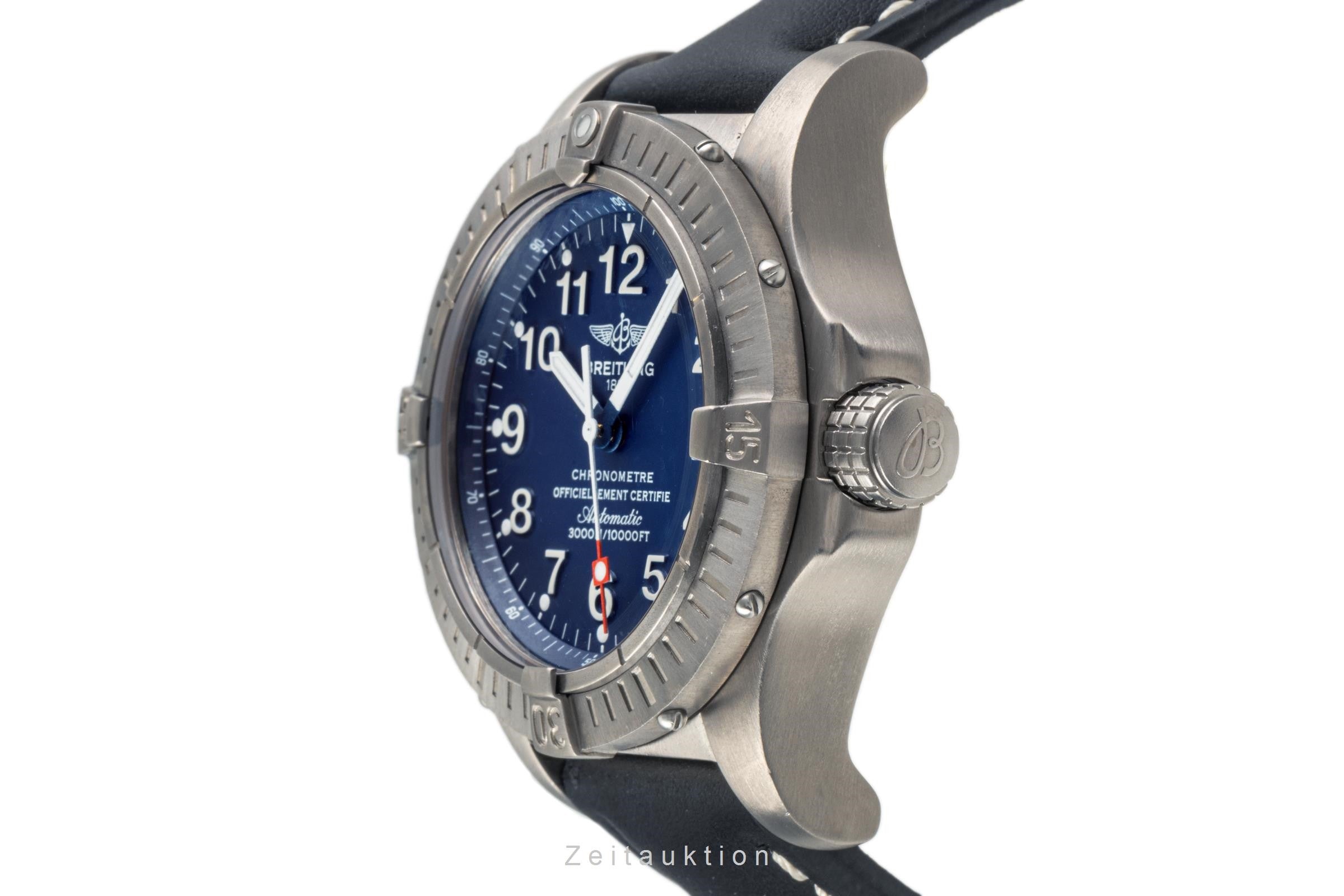 Breitling Avenger Seawolf Automatik Titan Herrenuhr Ref. E17370 VP: 4950,- € [2302792]