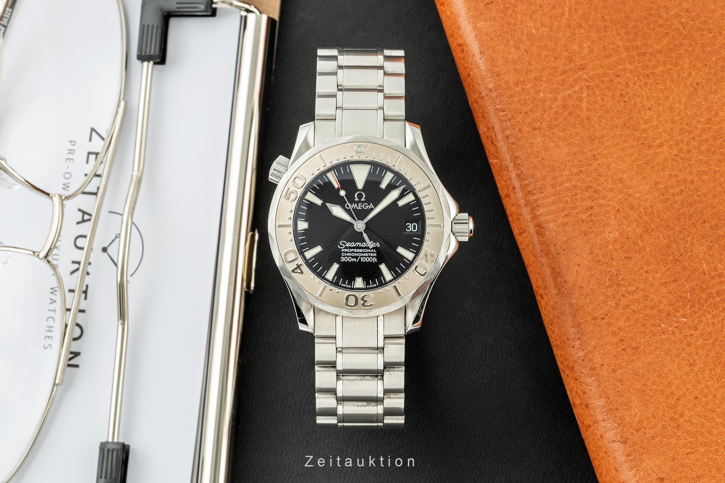 Omega Seamaster steel / white gold automatic men's watch 2236.50.00 VP: 7700EUR  [2302878]