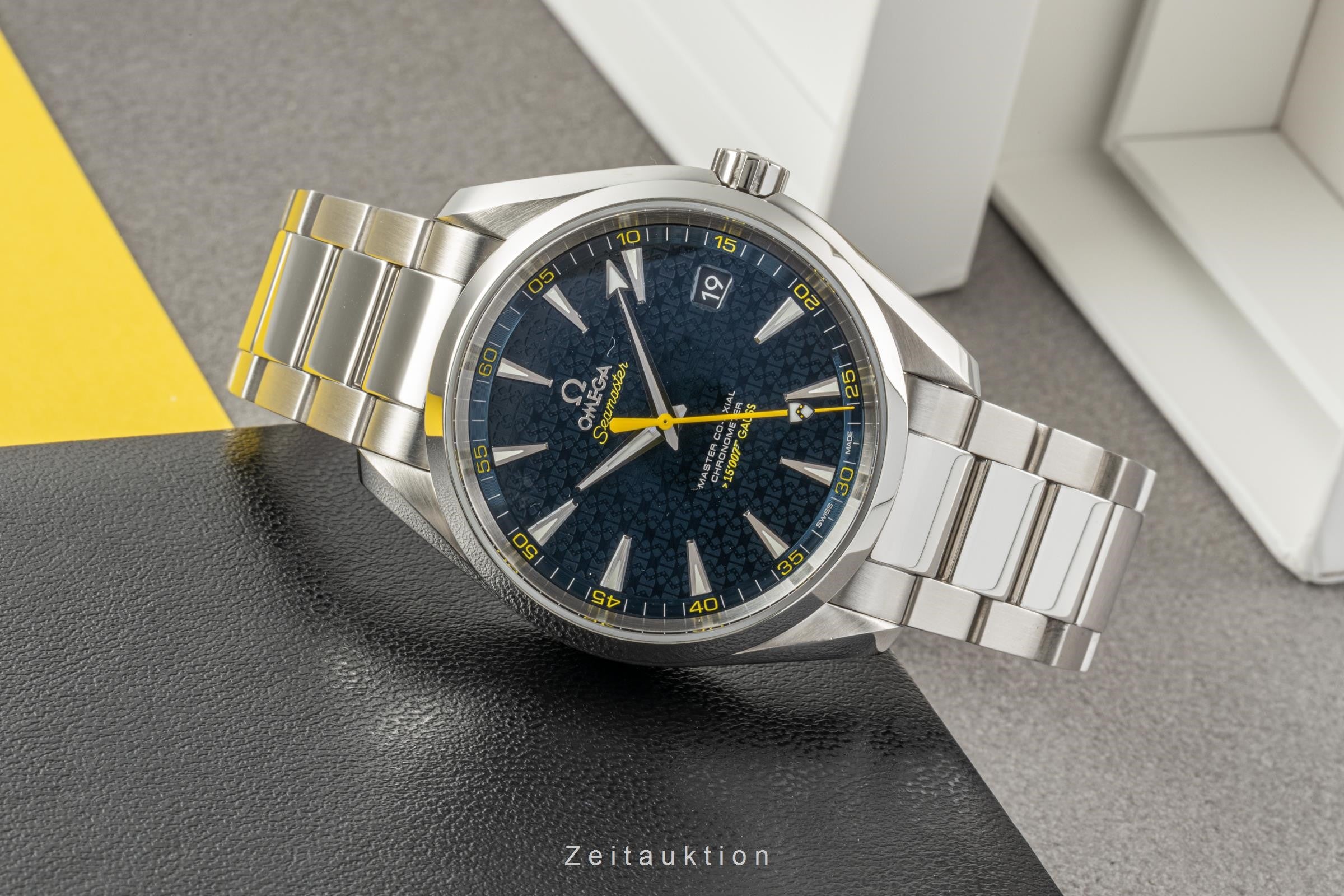 Omega Seamaster Aqua Terra "James Bond 007" Ref. 231.10.42.21.03.004 B&P 2015 [2302909]