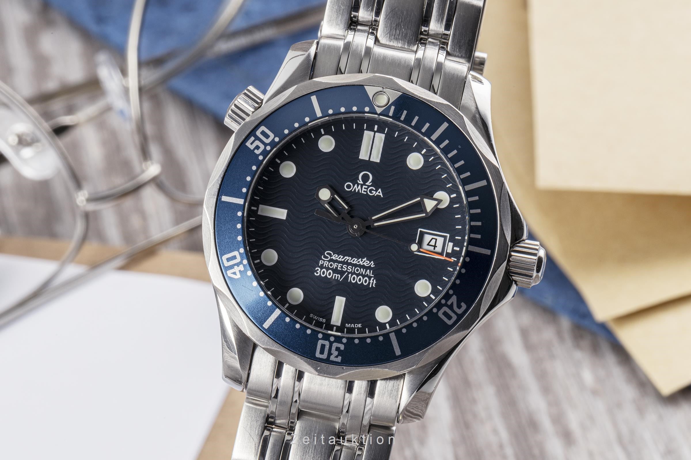 Omega Seamaster steel quartz men's watch 196.1522, 2561.80.00  [2303095]