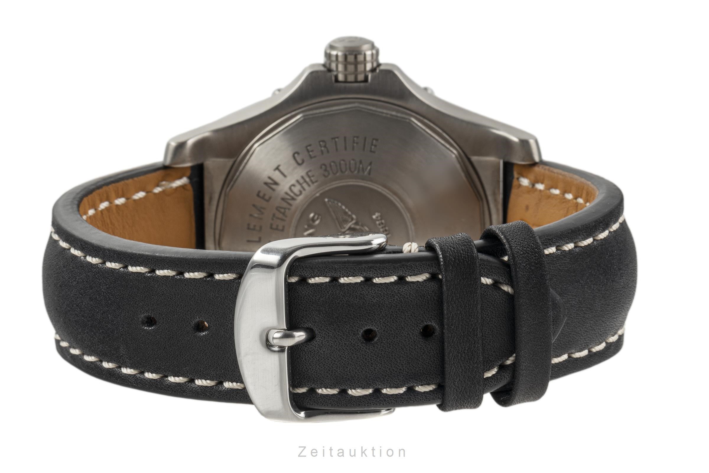 Breitling Avenger Seawolf titanio automático reloj para caballeros E17370 LP: 4950EUR  [2303459]