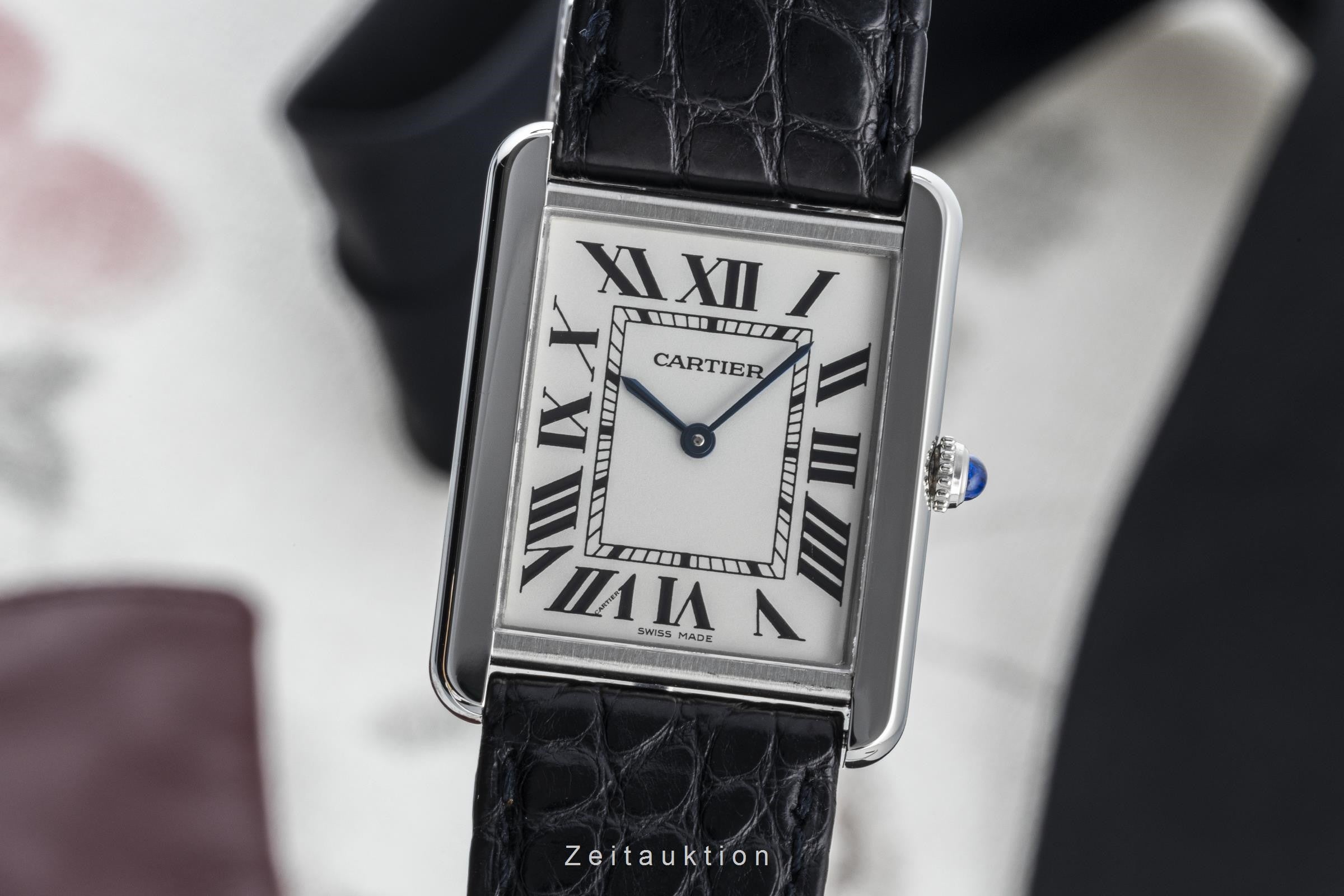 Cartier Tank steel quartz Kal. 690 Ref. W1018355, 2715 | 2303705