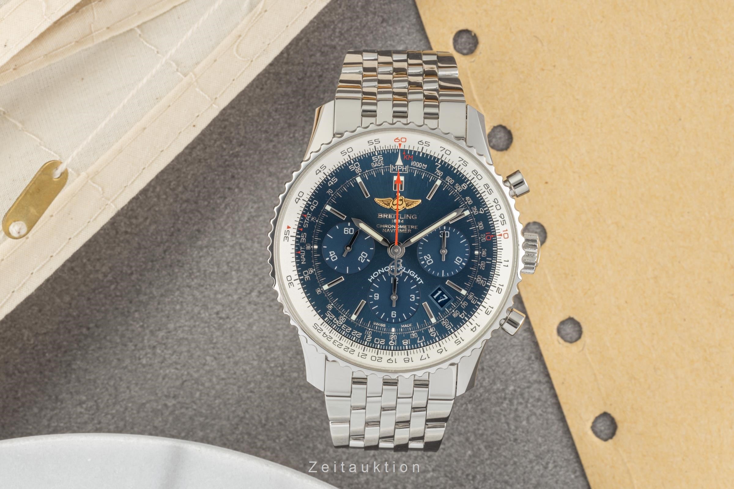 Breitling Navitimer 01 Honor Flight Chronograph Blue Dial Stahl Automatik AB0120 [2304039]