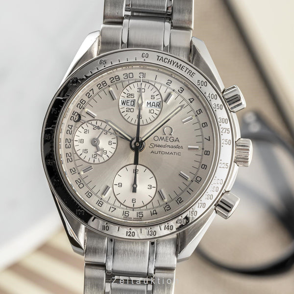 Omega Speedmaster Triple Date Chronograph Automatik Ref. 3523.30.00 VP: 6100 € [2304392]