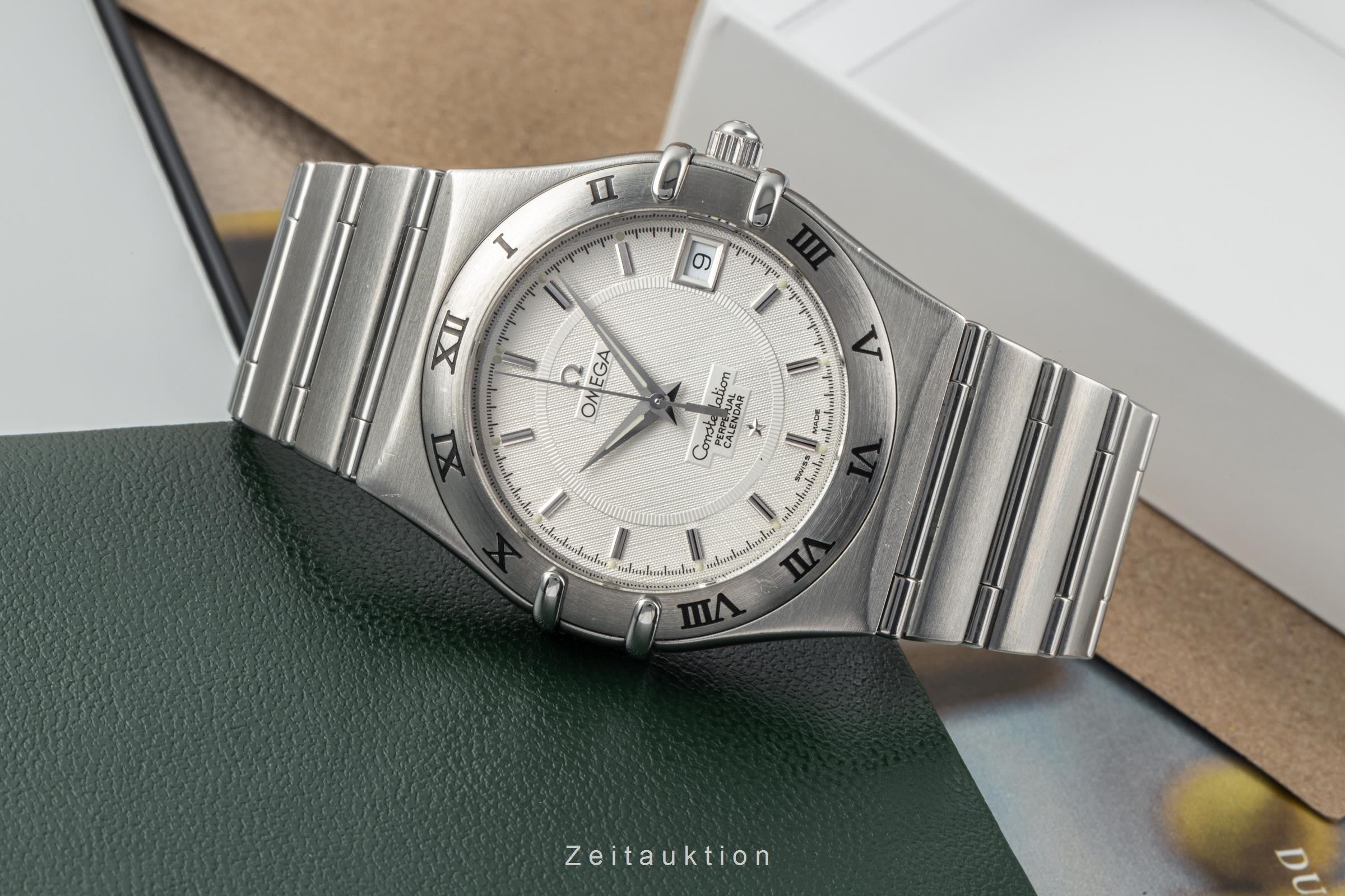 Omega Constellation steel quartz men's watch 1552.30.00, 396.1202  [2304653]