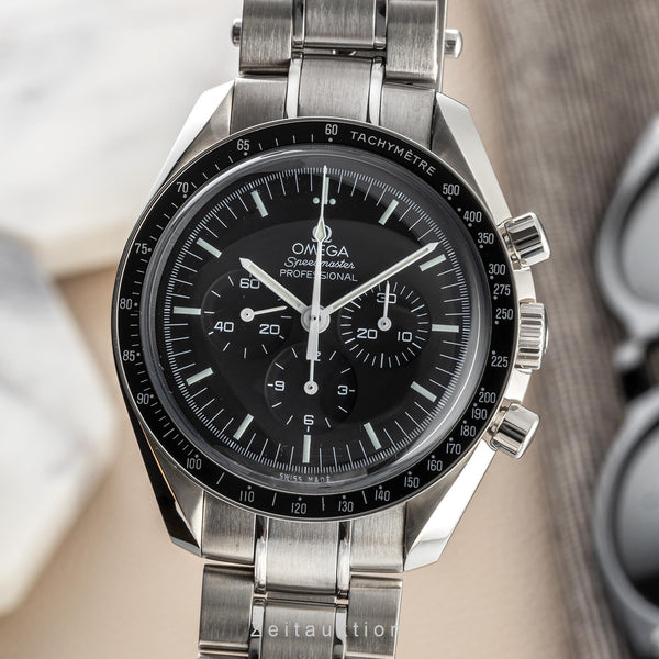 Omega Speedmaster Moonwatch chronographe acier à remontage manuel montre pour hommes 311.30.42.30.01.005 LP: 7600EUR  [2304855]