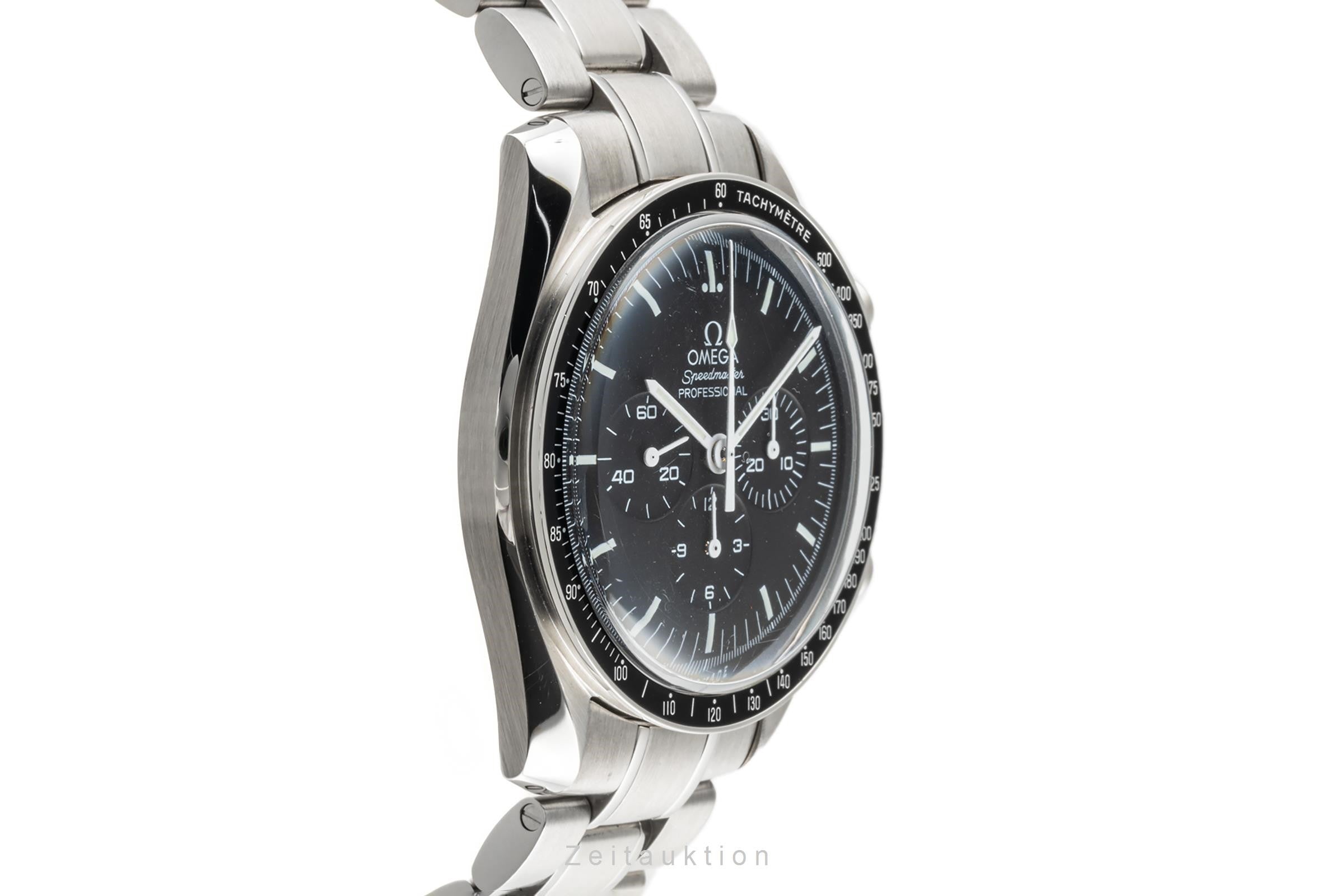 Omega Speedmaster Moonwatch chronographe acier à remontage manuel montre pour hommes 311.30.42.30.01.005 LP: 7600EUR  [2304855]