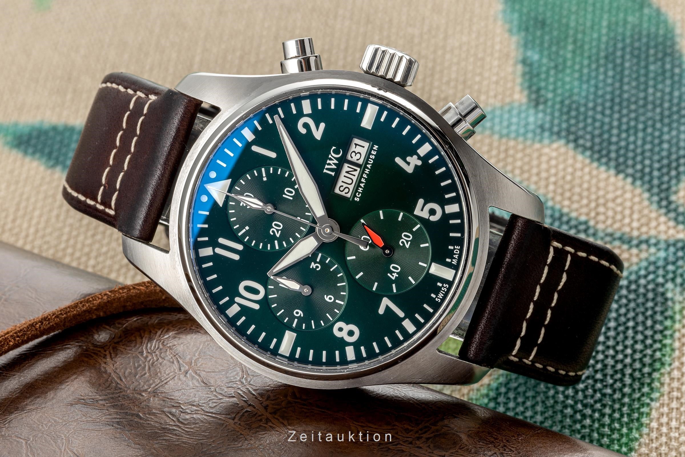 IWC Pilot chronograph steel automatic men's watch IW388103 LP: 8300EUR  [2305269]