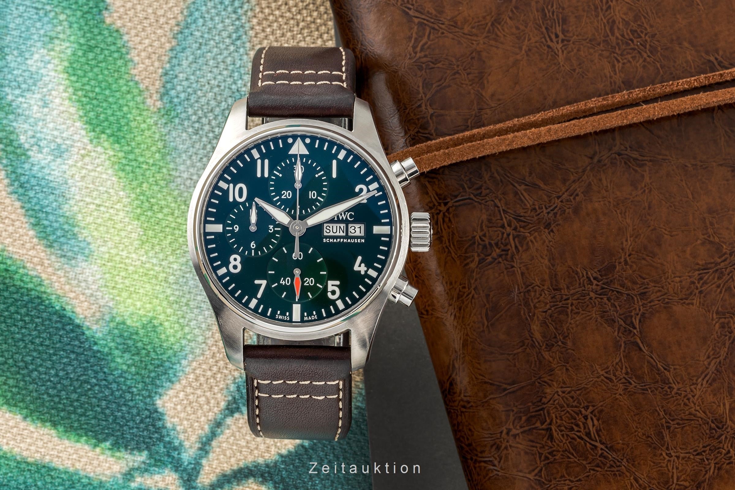 IWC Pilot chronograph steel automatic men's watch IW388103 LP: 8300EUR  [2305269]