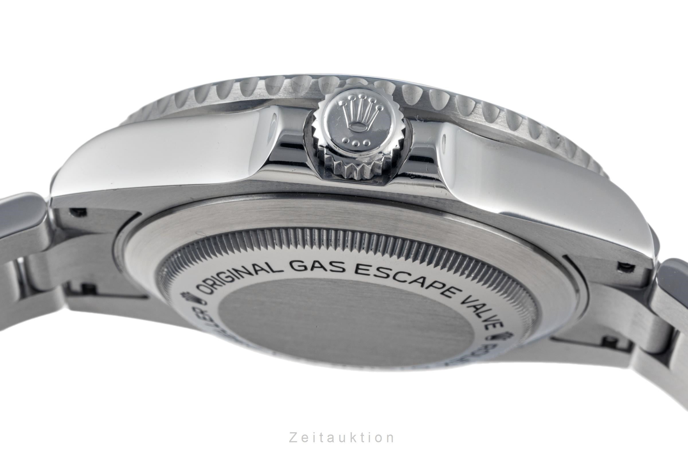 Rolex Sea-Dweller steel automatic men's watch 116600 LP: 13900EUR  [2305421]