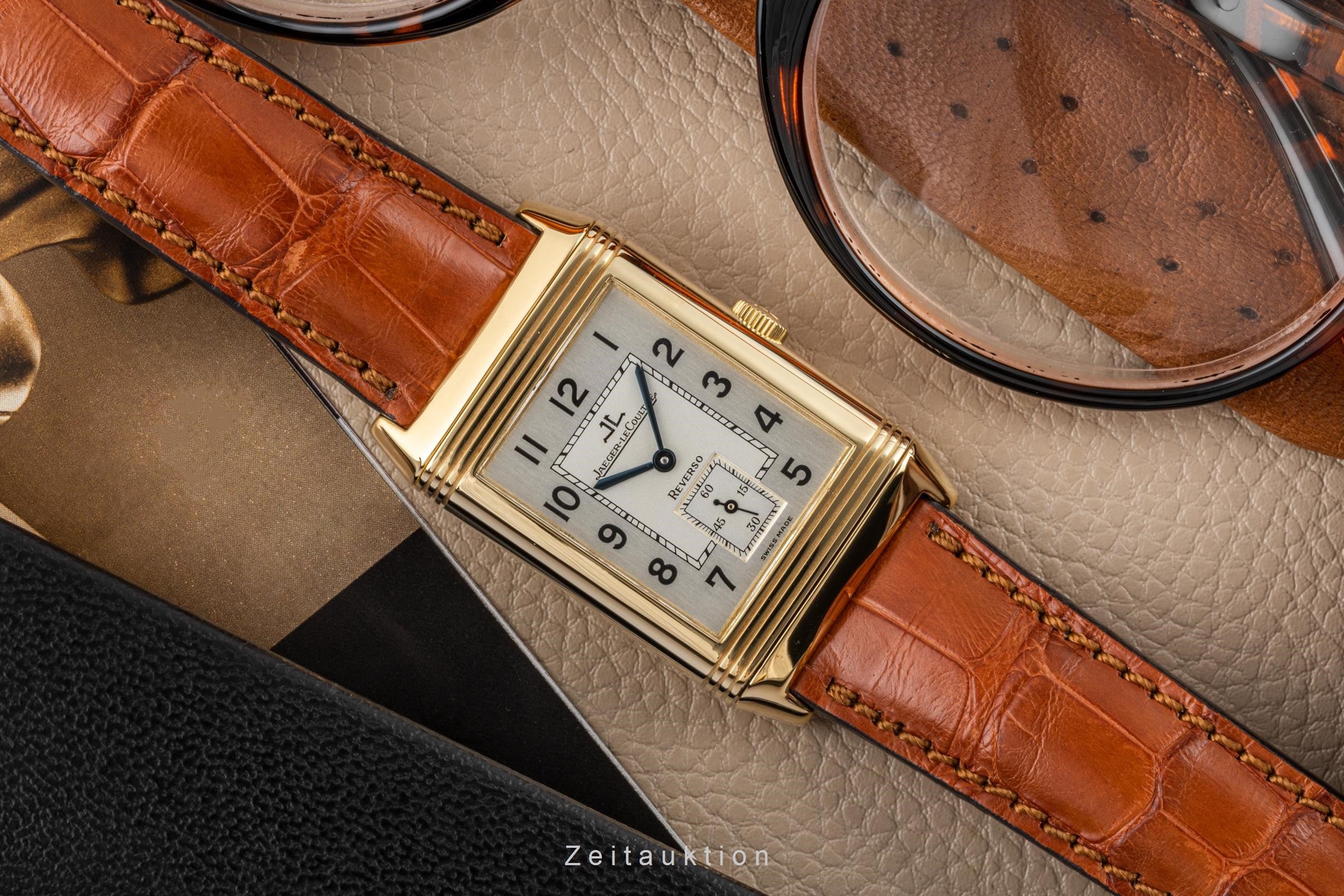 Jaeger LeCoultre Reverso or 18 ct à remontage manuel montre pour hommes QA270102, 270.1.62 LP: 18700EUR  [2305451]